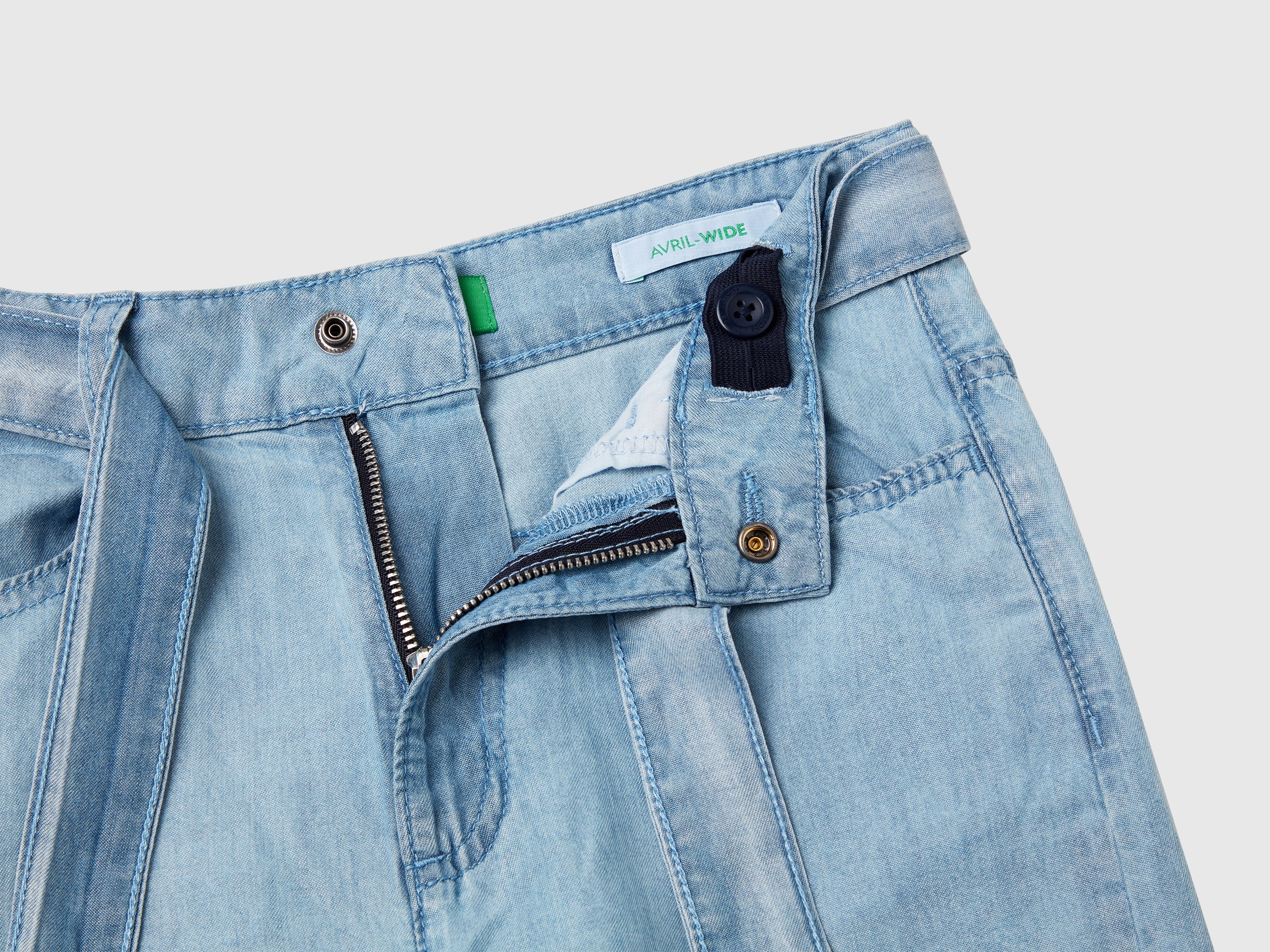 Jeans wide fit com laço - ucb_image_DS1