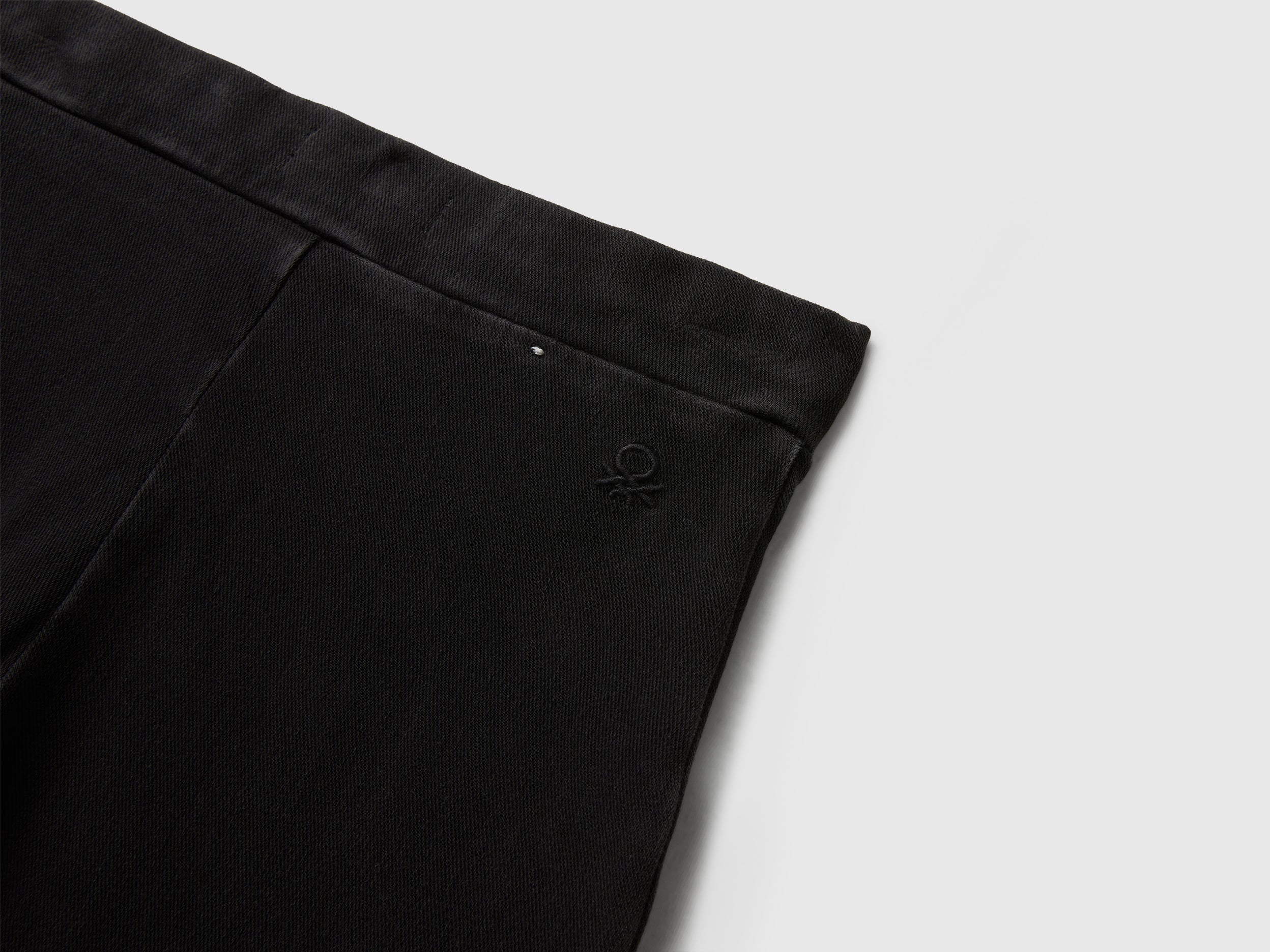 Wide fit super stretch jeans - ucb_image_DS1