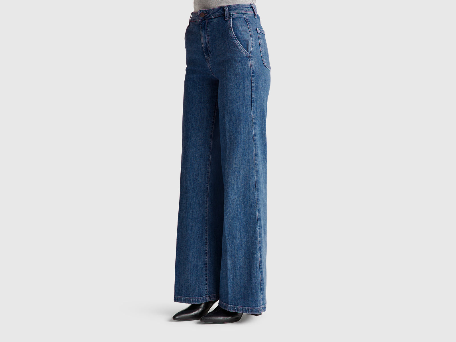 Jeans wide fit - ucb_image_F