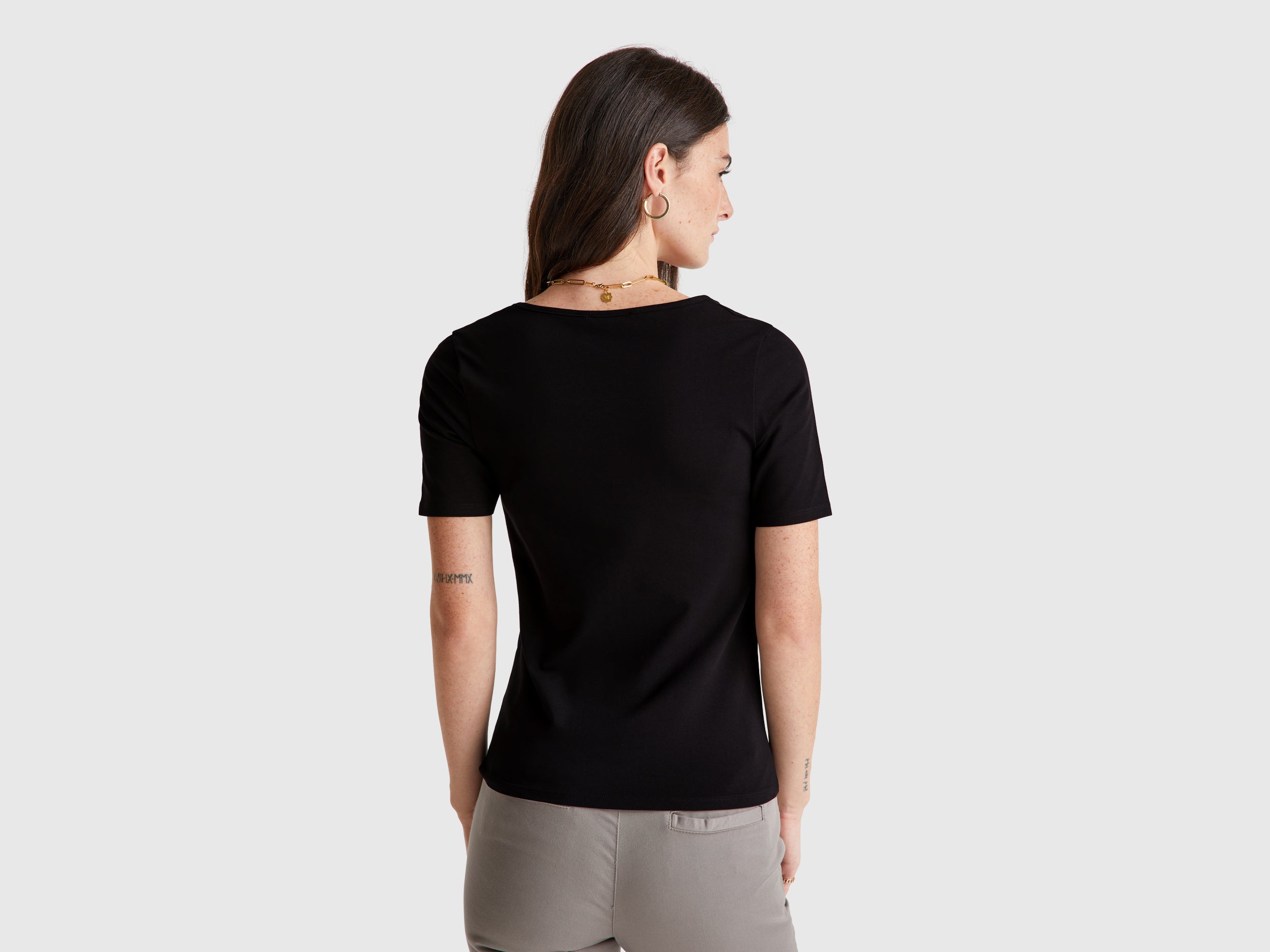 T-shirt slim fit - ucb_image_B
