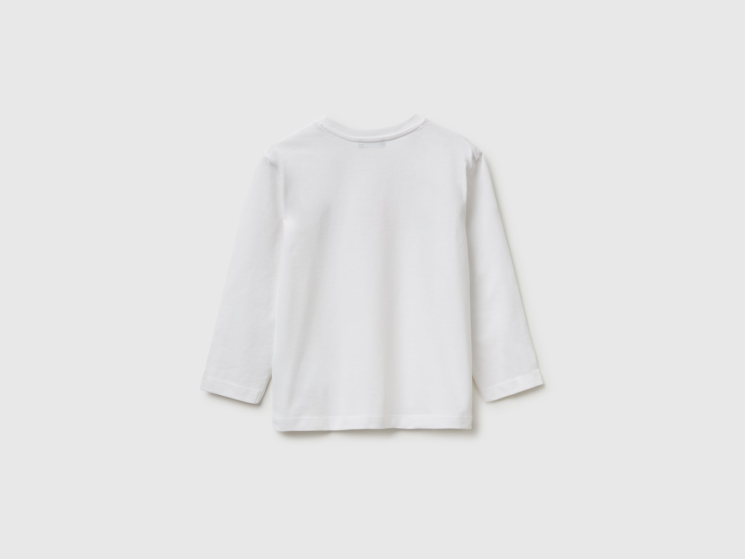 T-shirt com estampa logótipo em algodão orgânico - ucb_image_BS