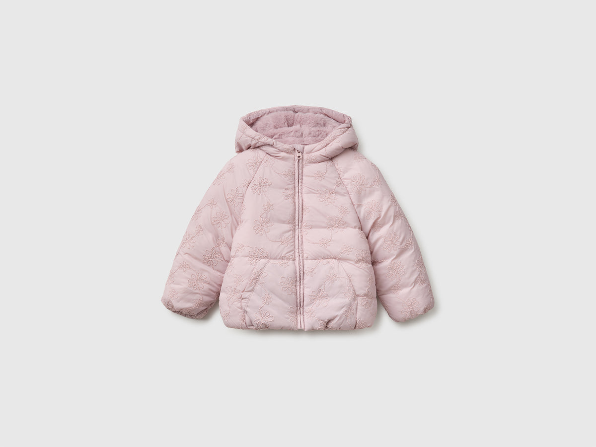 Casaco acolchoado com bordados florais e capuz - ucb_image_FS