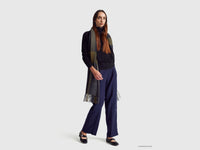 Camisola de gola alta preta em mistura de lã e caxemira. - ucb_image_FY