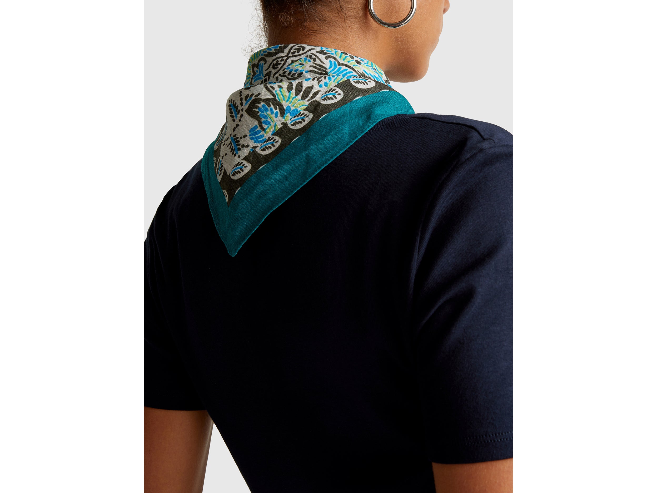 Lenço com estampa bandana - ucb_image_FY