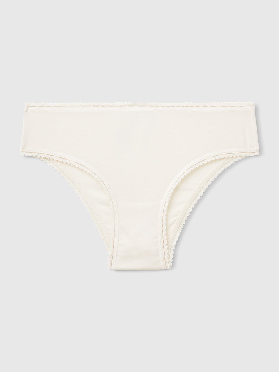 Stretch Modal briefs - ucb_image_FS