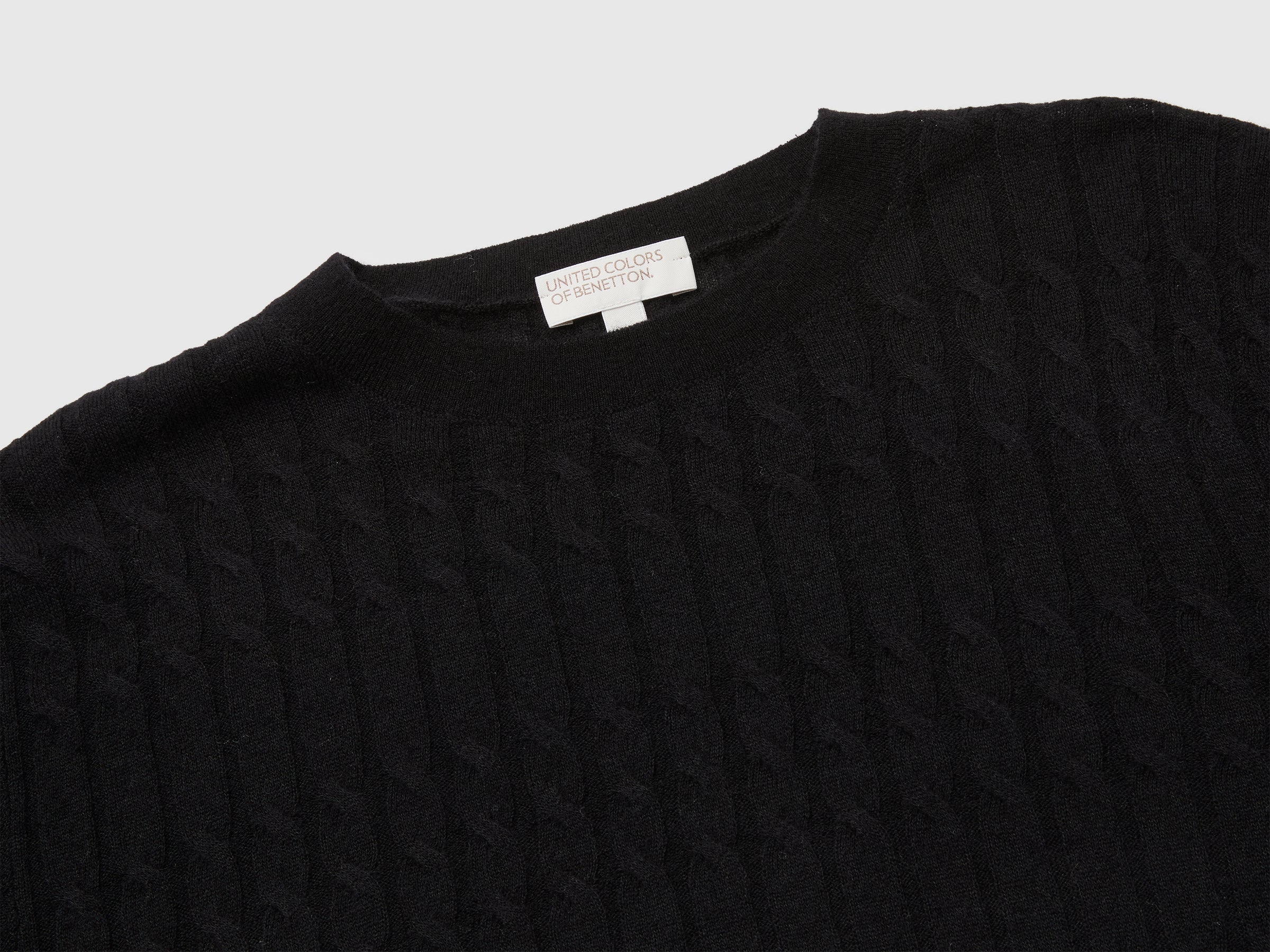 Camisola com tranças em mistura de lã ultraligeira - ucb_image_DS1