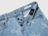 Slim fit jeans with bow print - ucb_image_DS1