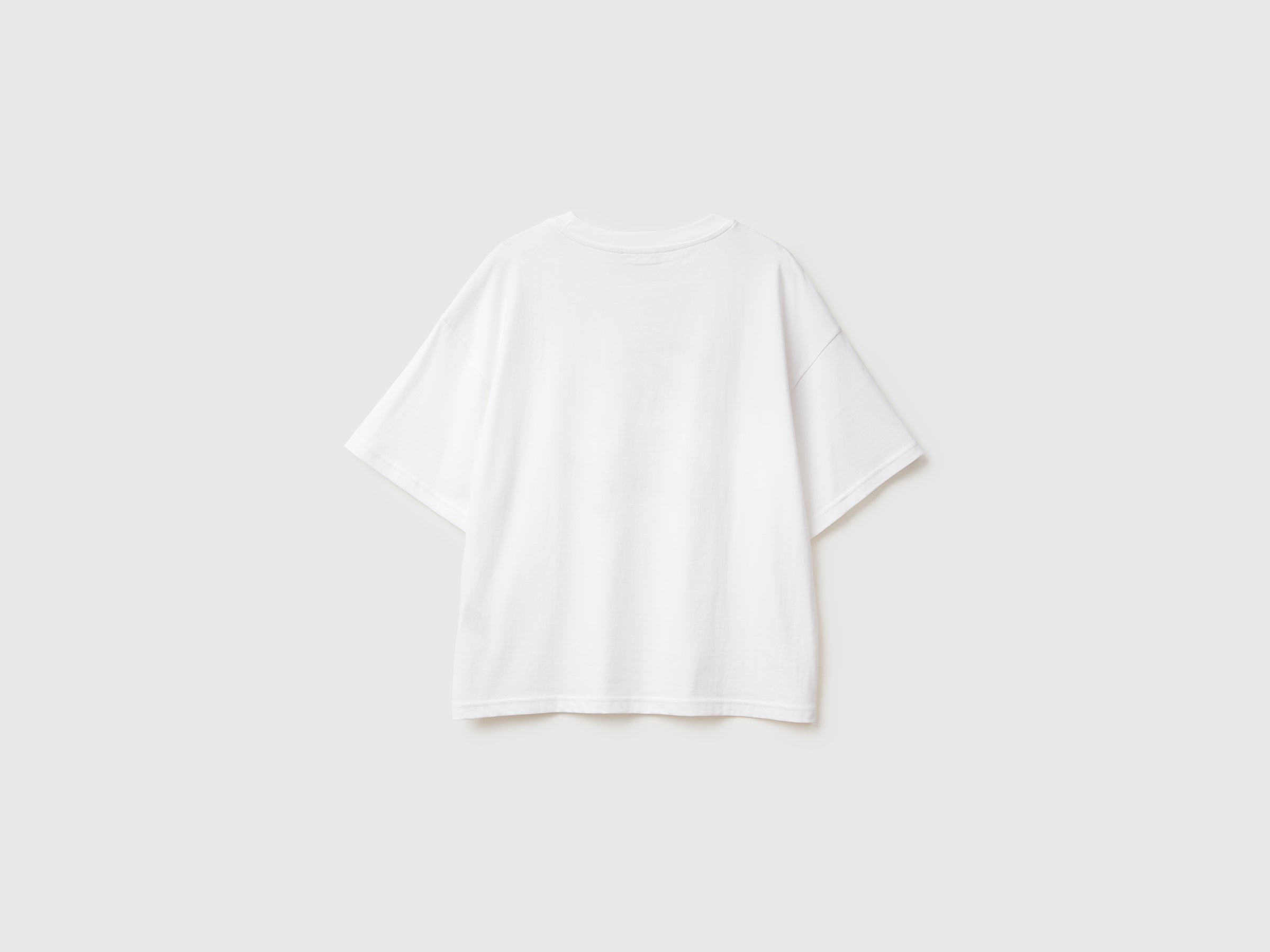 T-shirt com estampa slogan - ucb_image_BS