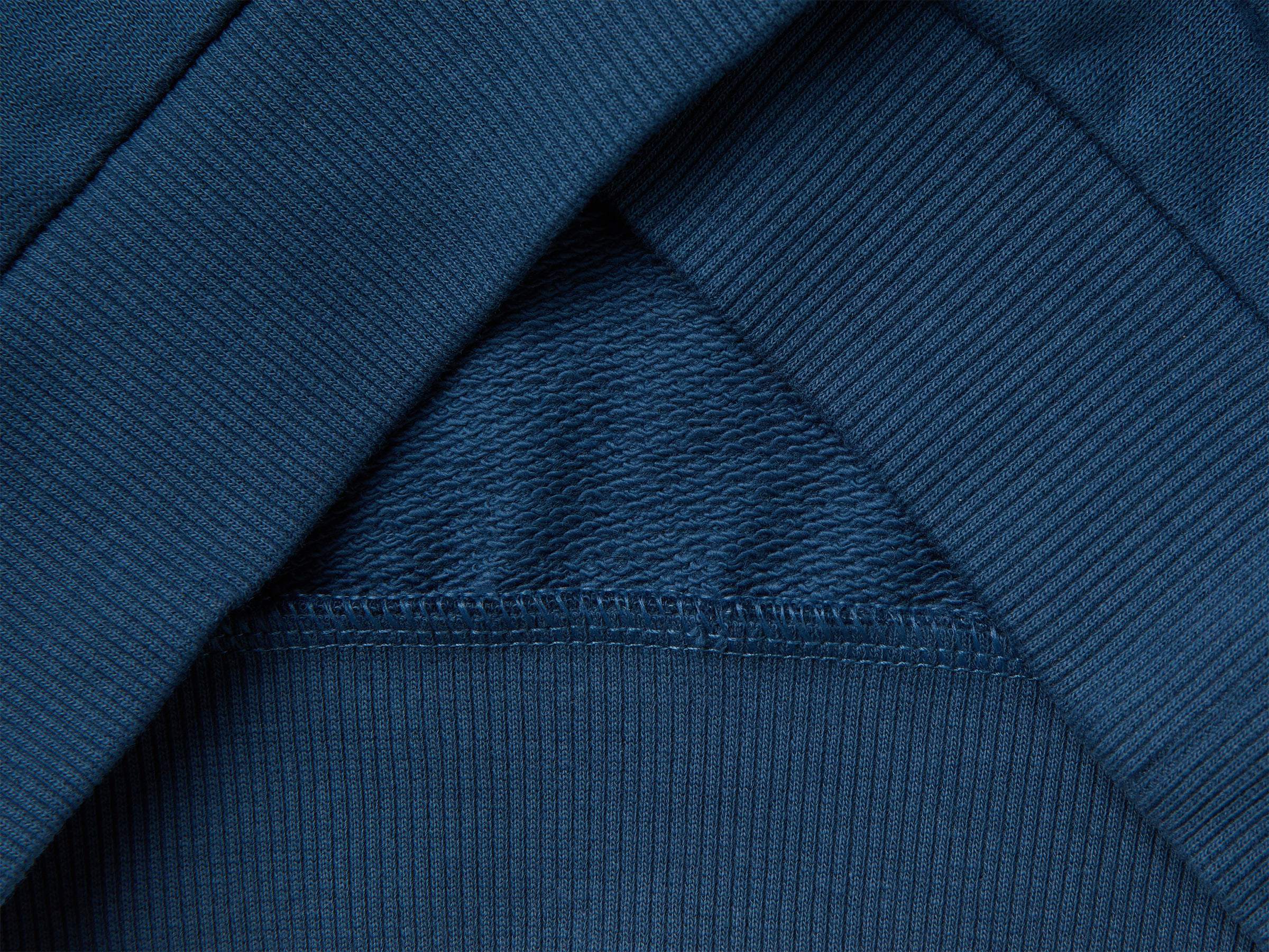 Sweat color block - ucb_image_DS1