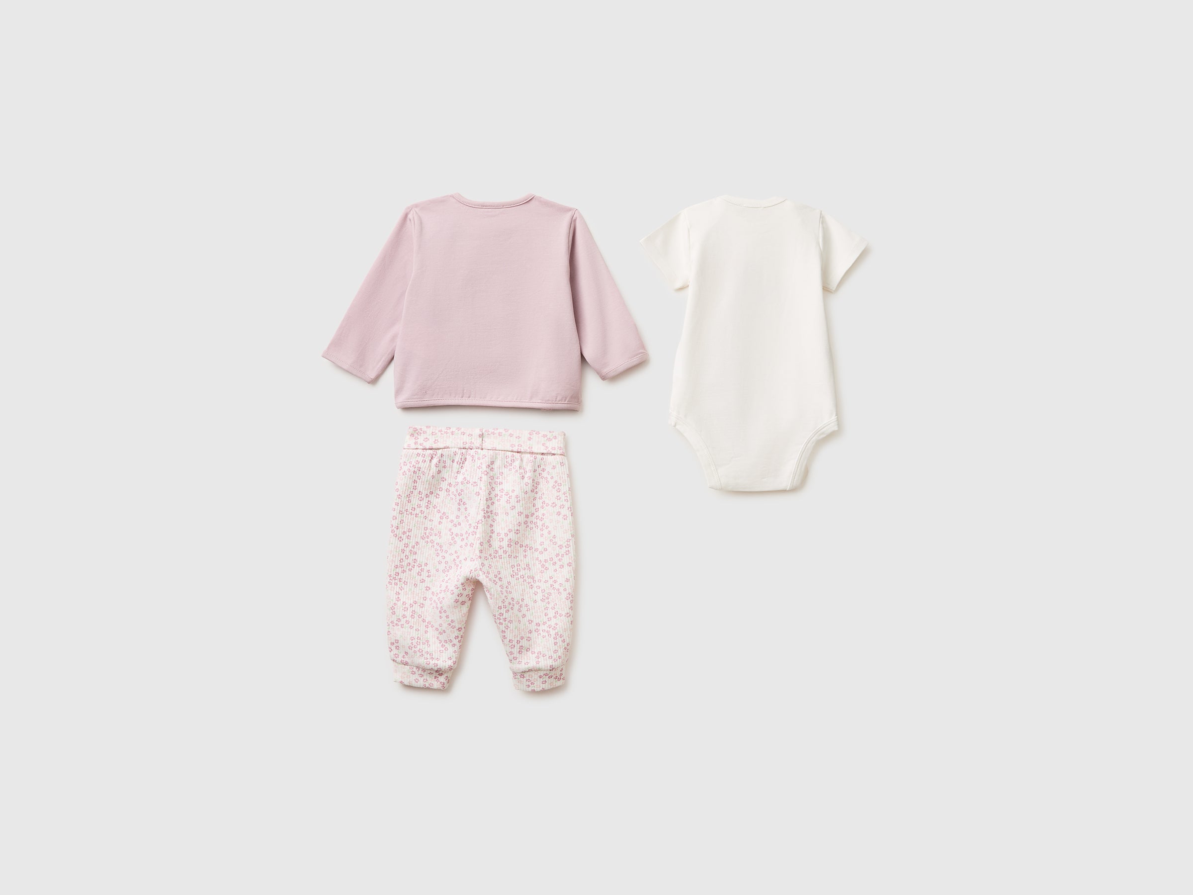 Set of shirt, bodysuit and trousers - ucb_image_BS