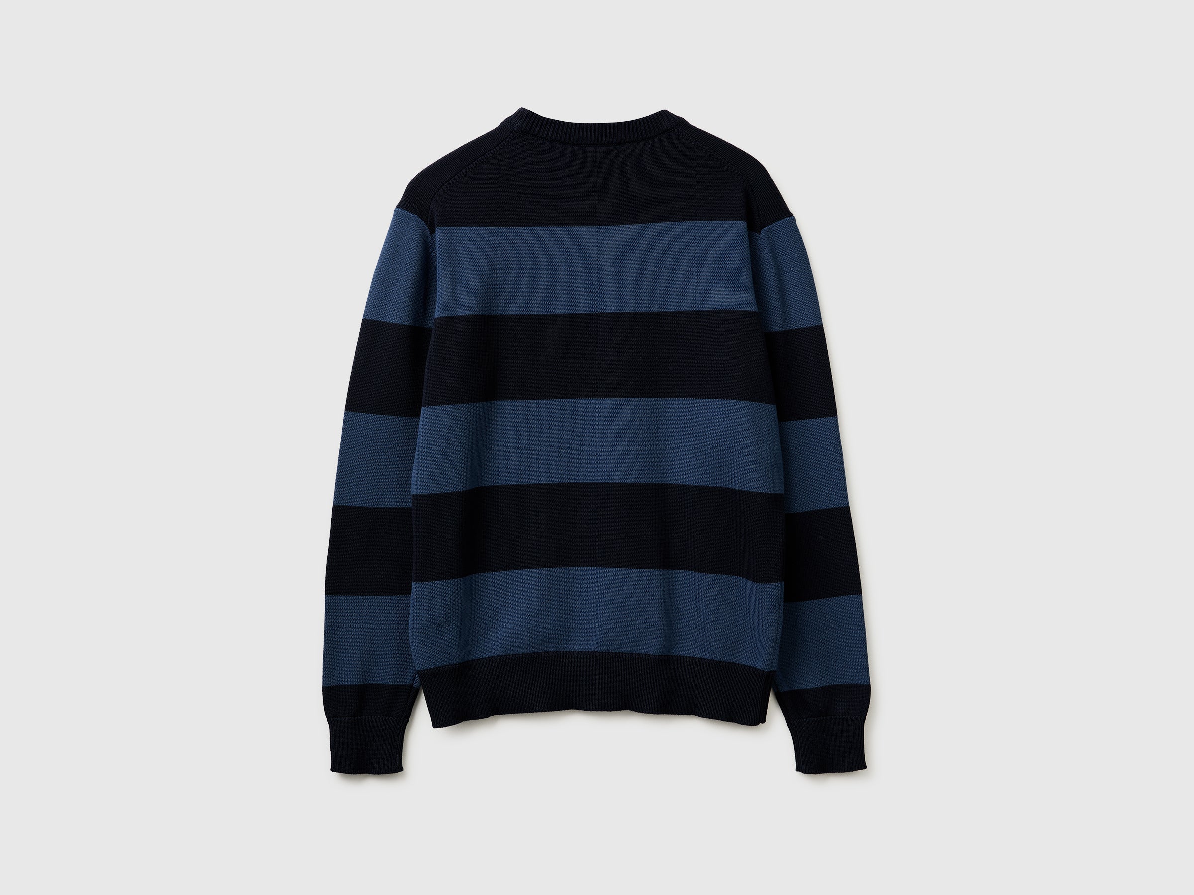 Striped sweater - ucb_image_BS