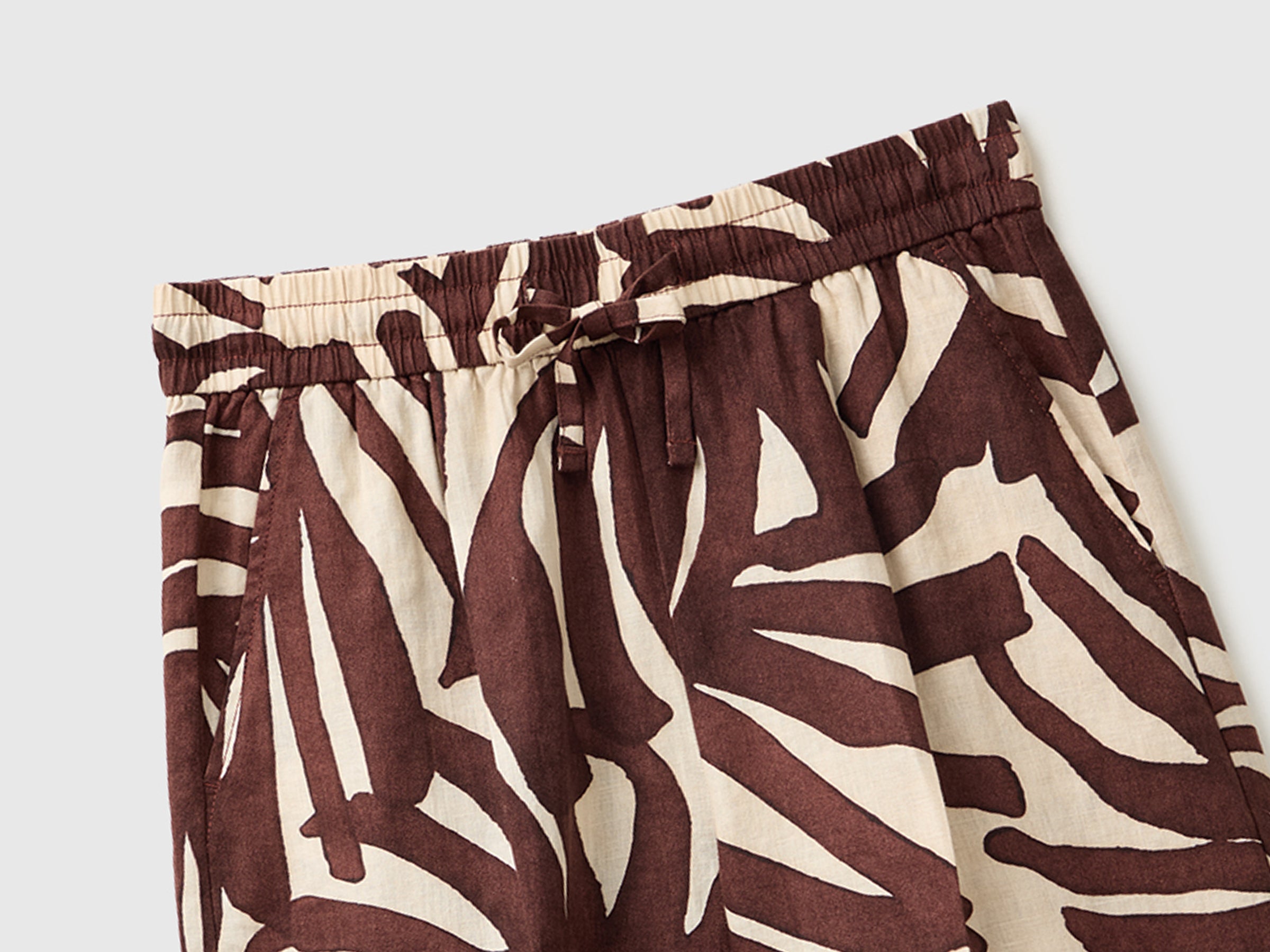 Shorts estampados em linho puro - ucb_image_FY