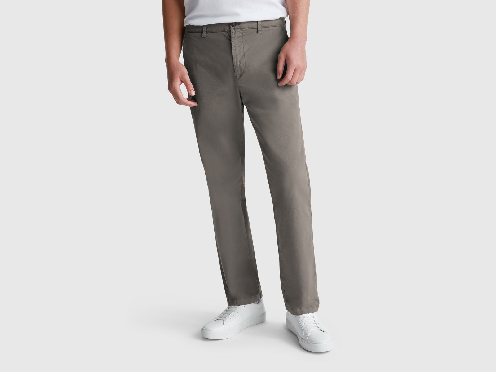 Chinos straight fit - ucb_image_F