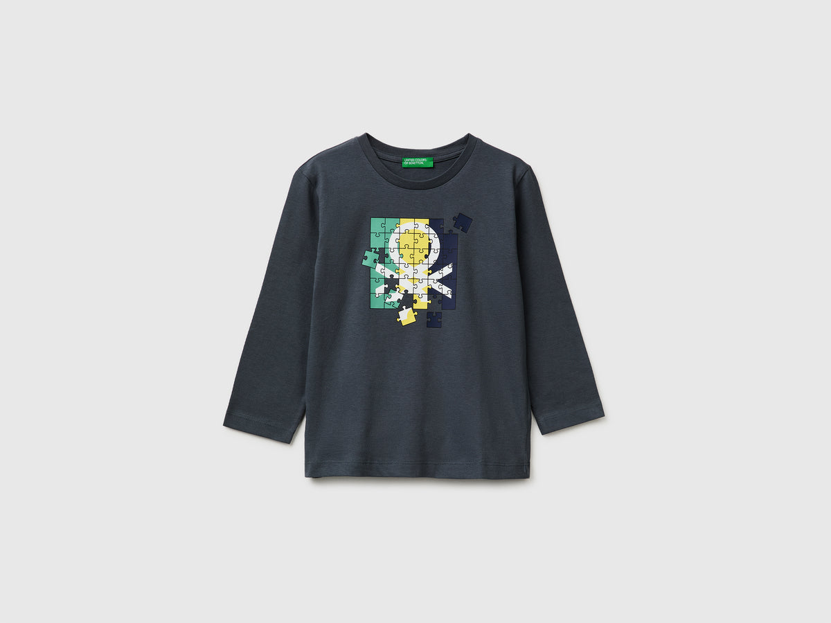 T-shirt com estampa logótipo em algodão orgânico - ucb_image_FS