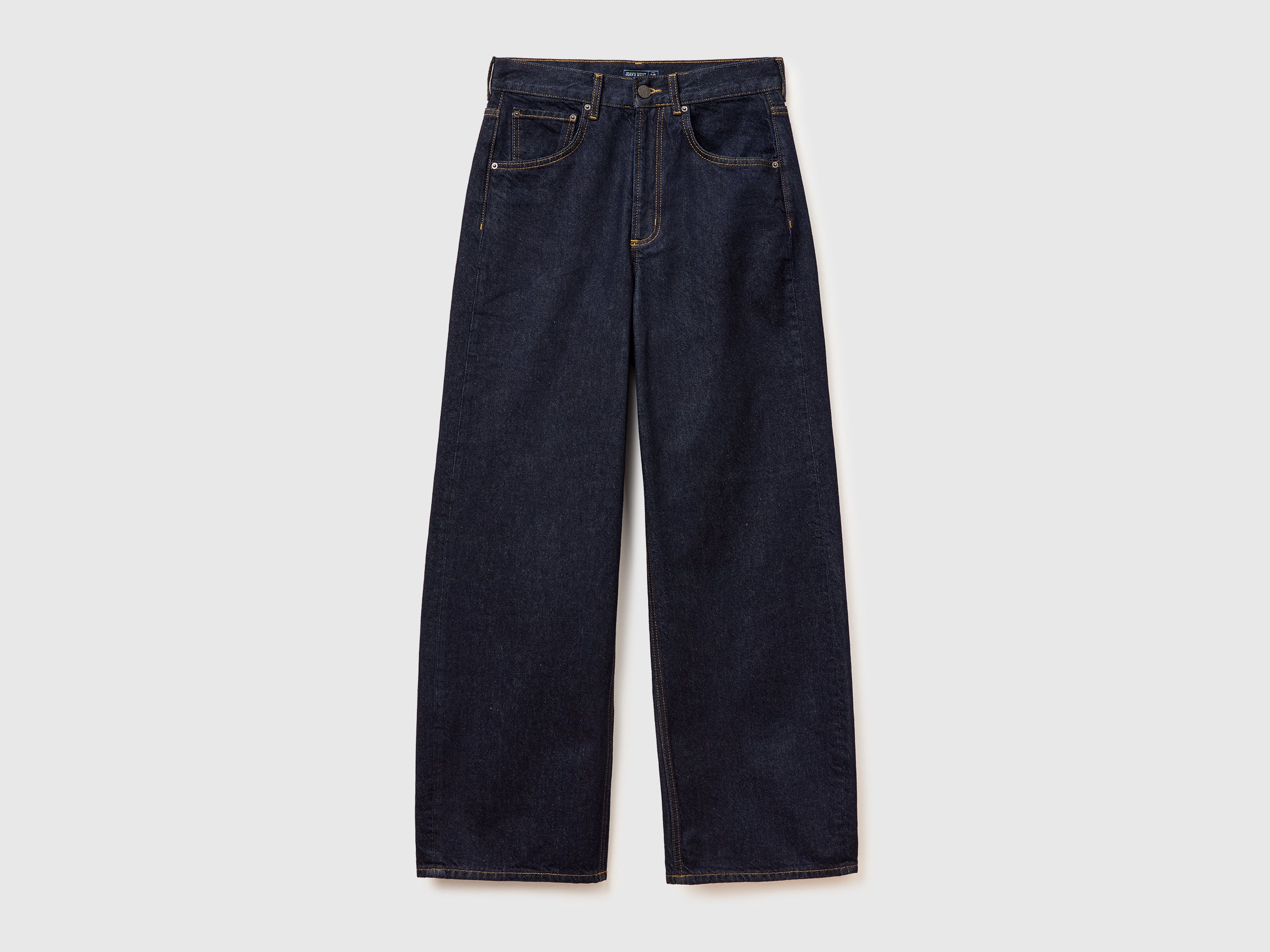 Wide-fit rinse-wash jeans - ucb_image_FS