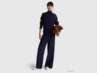 Camisola boxy fit com decote em V - ucb_image_FY