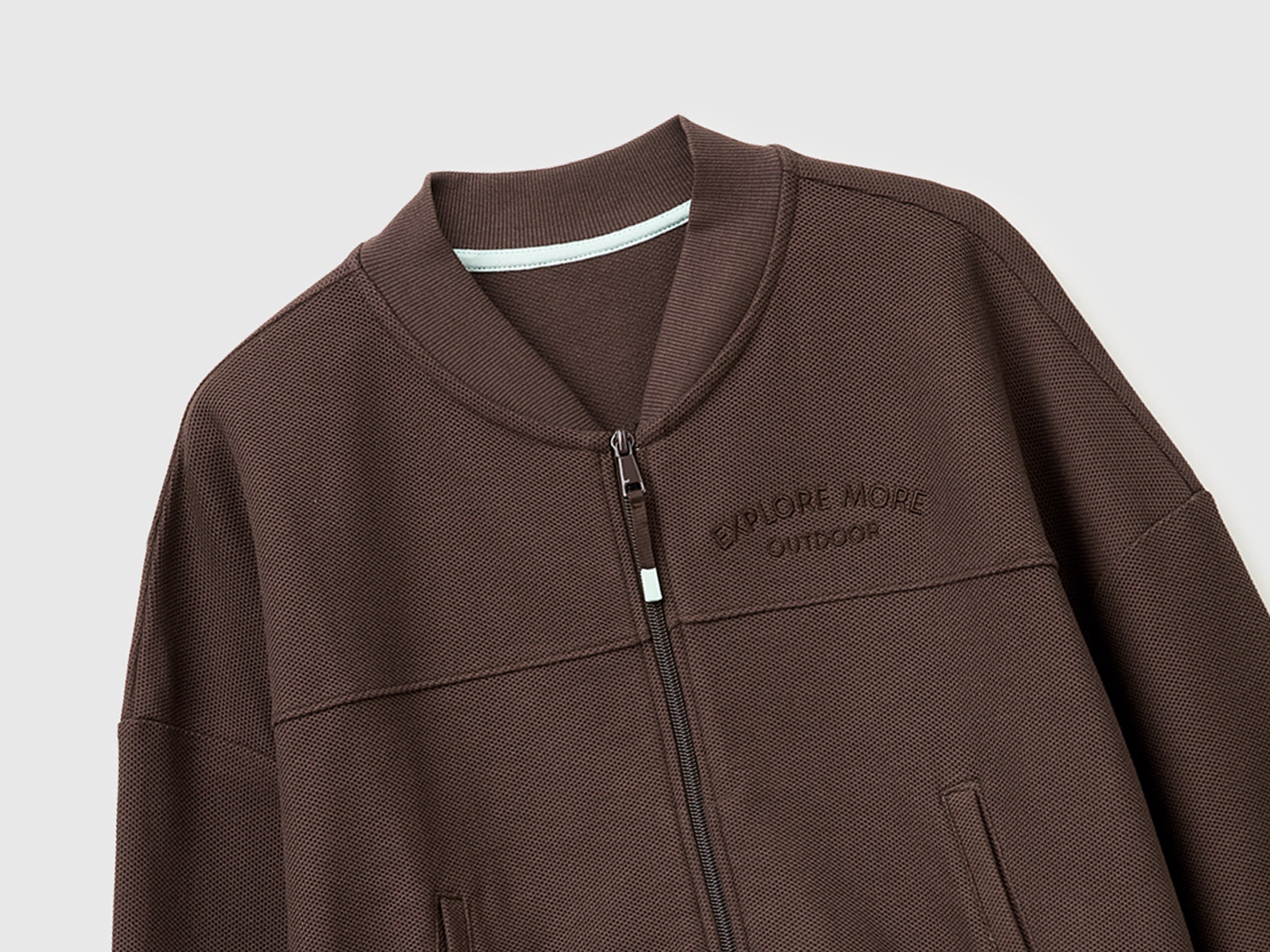 Bomber-style sweatshirt with embroidery - ucb_image_DS1