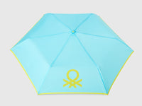 Blue umbrella - ucb_image_DS1