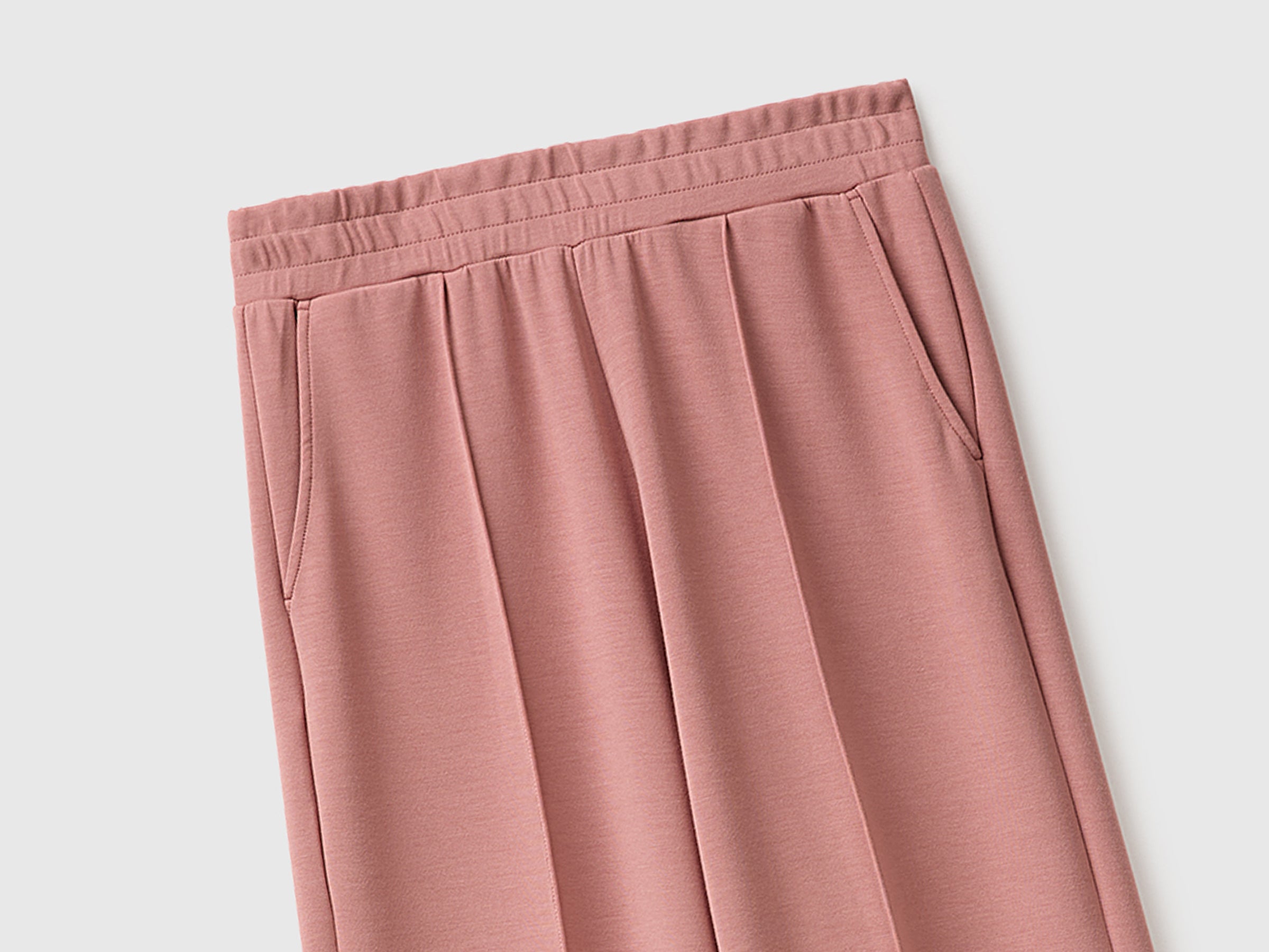 Calças fluidas comfort fit - ucb_image_FY