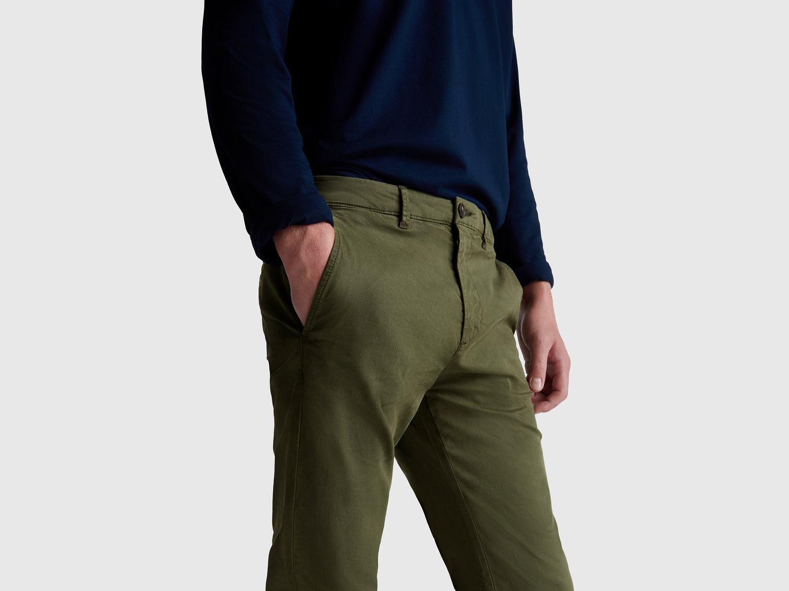Slim fit cotton chinos