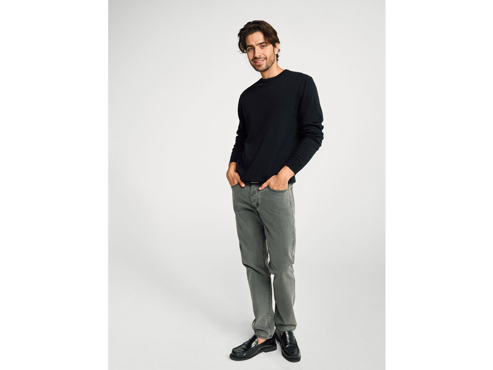 100% cotton crew neck top