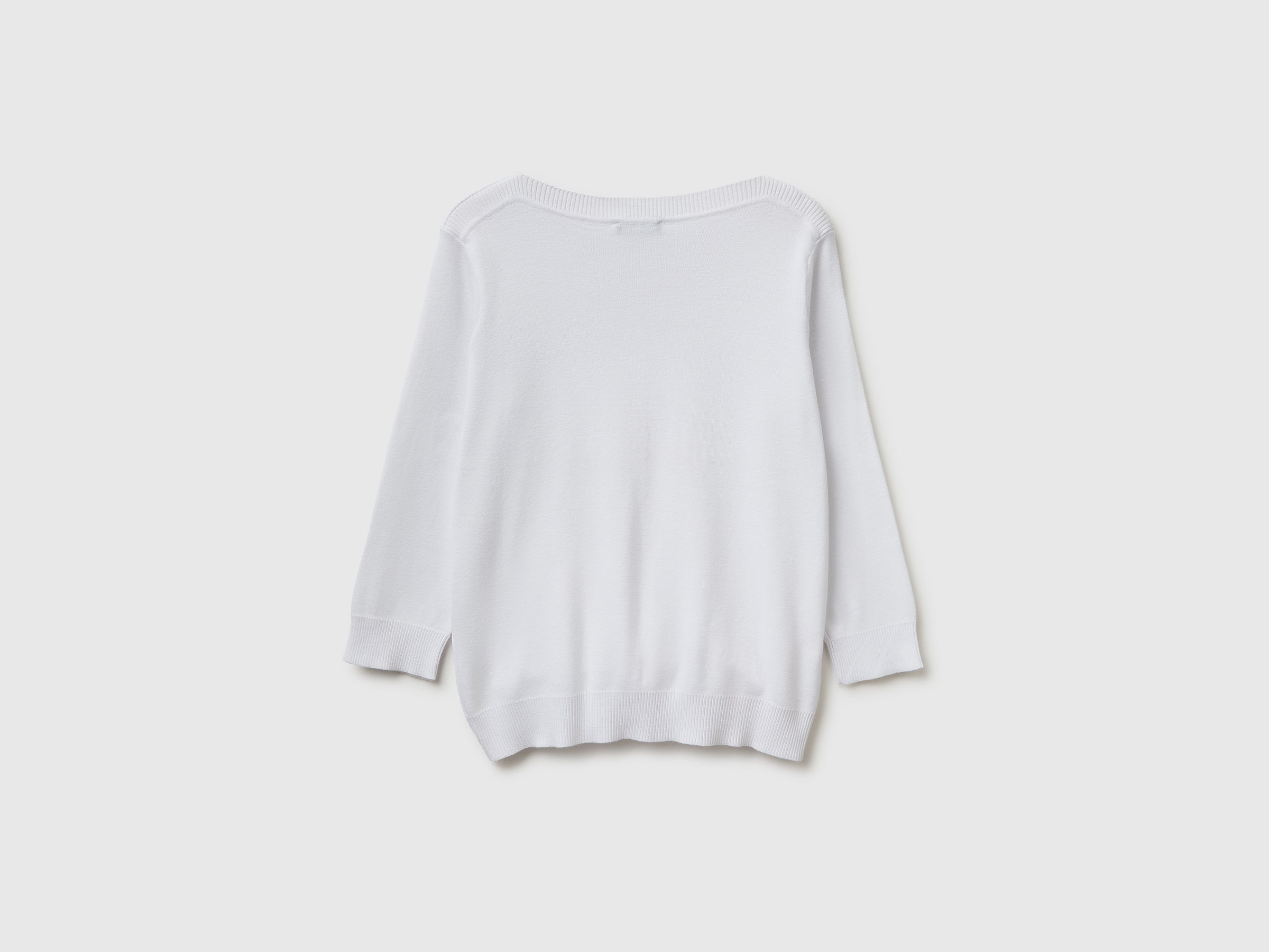 White sweater with boat neck - ucb_image_BS