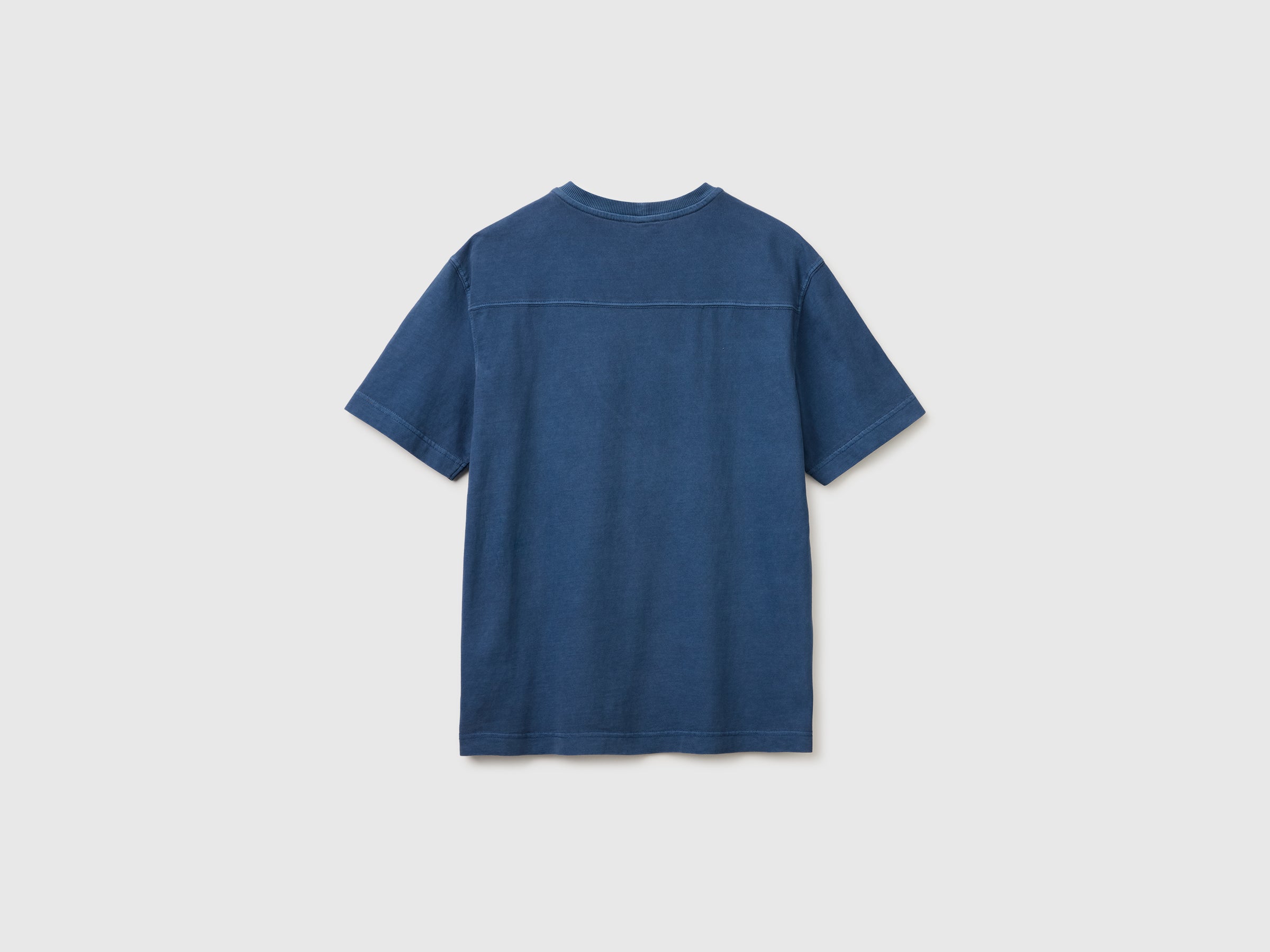 T-shirt com tingimento à base de pigmento - ucb_image_BS