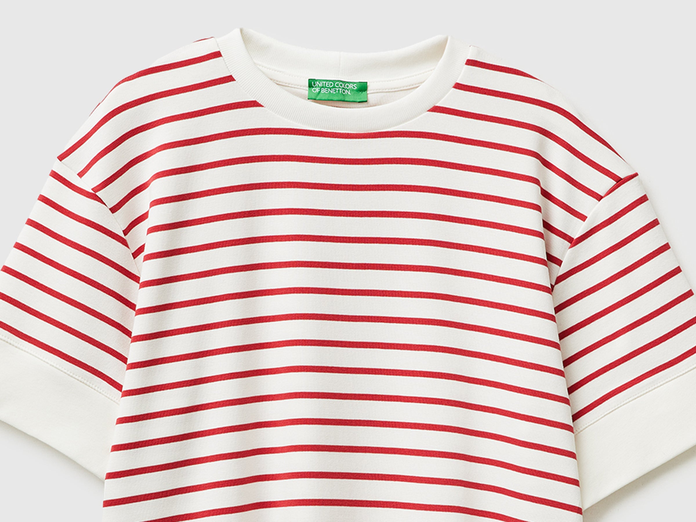 Striped short-sleeved T-shirt - ucb_image_DS1