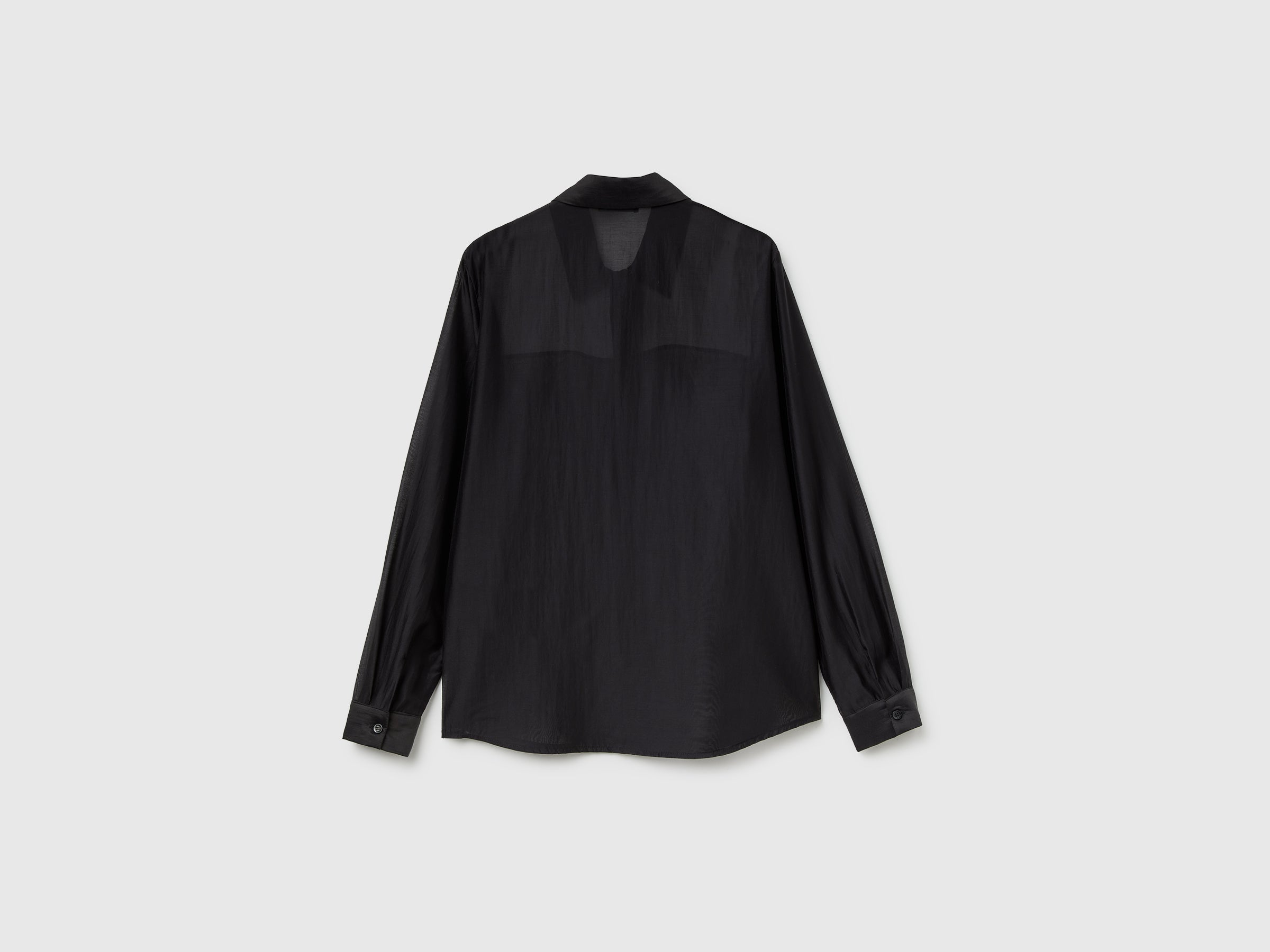 Camisa com bordados - ucb_image_BS