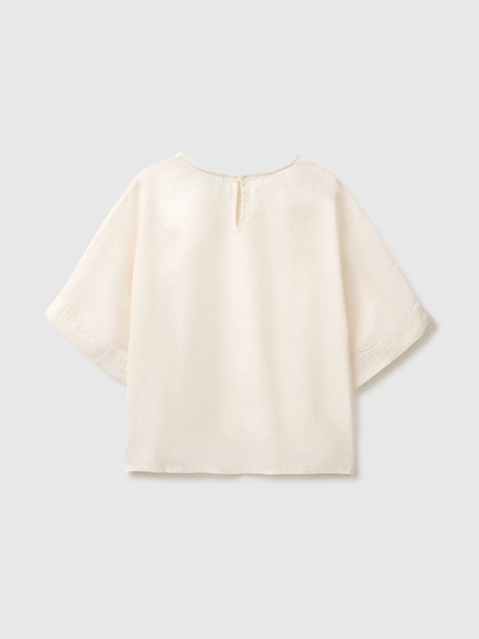 Blusa de gola redonda em linho puro - ucb_image_BS