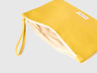 Bolsa envelope para tablet amarela - ucb_image_DS1