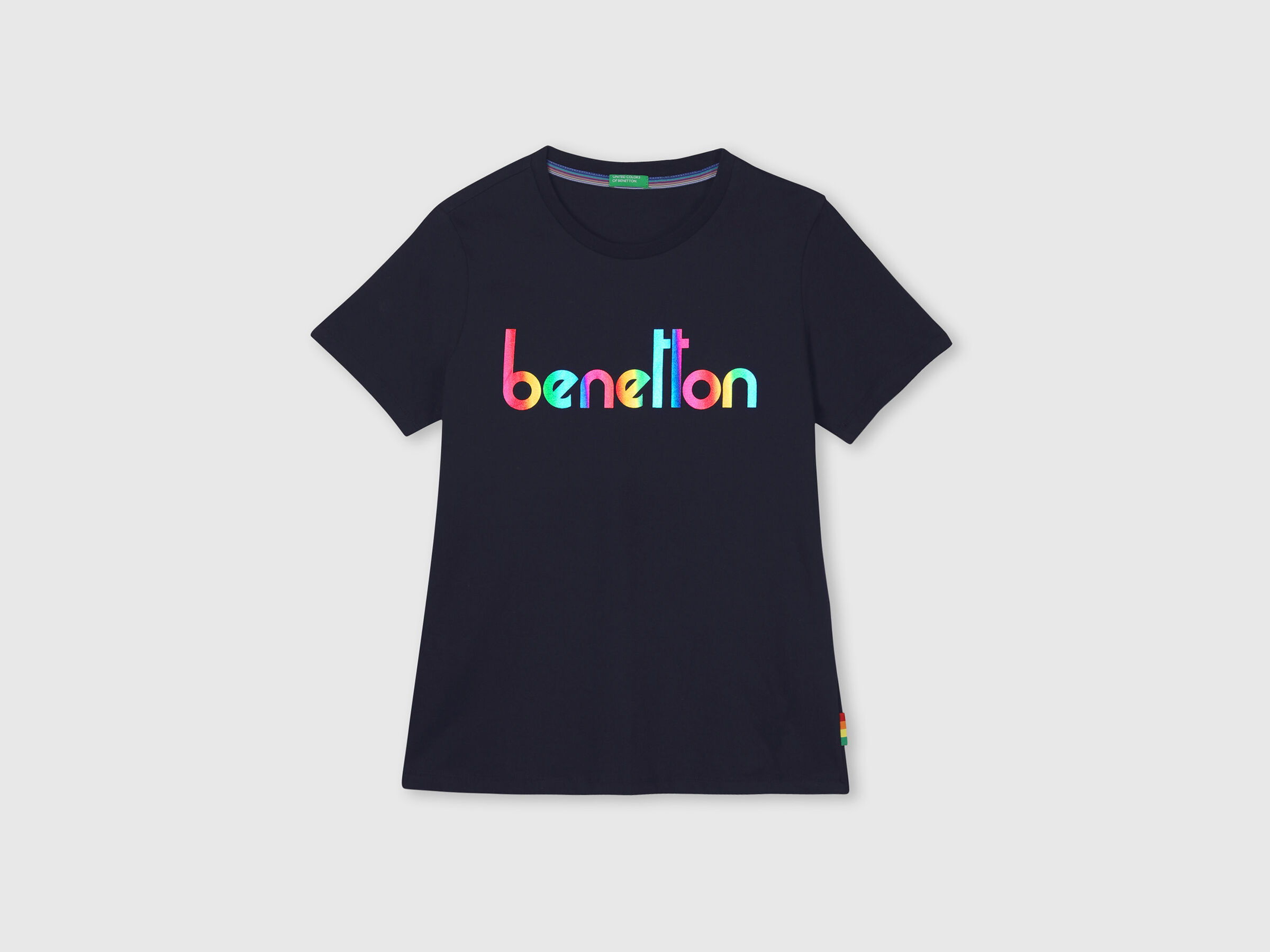 Iconic T-Shirt with Benetton Text image number 6