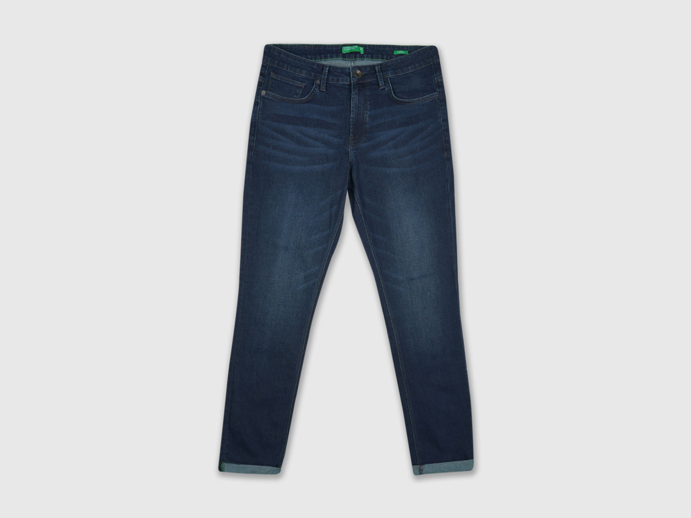 Carrot Fit Dark Wash Jeans With Tint image number 6
