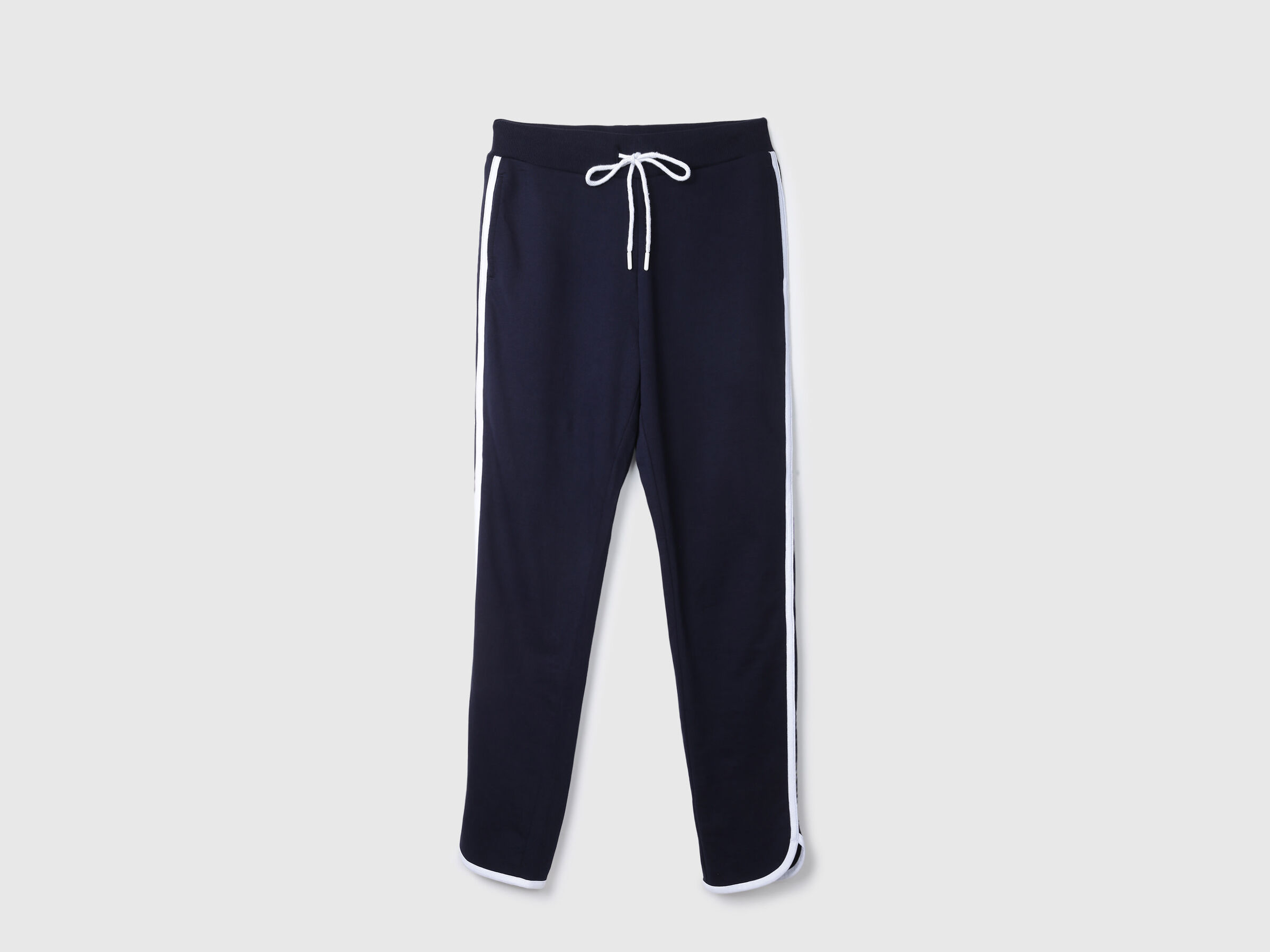 Joggers With Piping image number 6