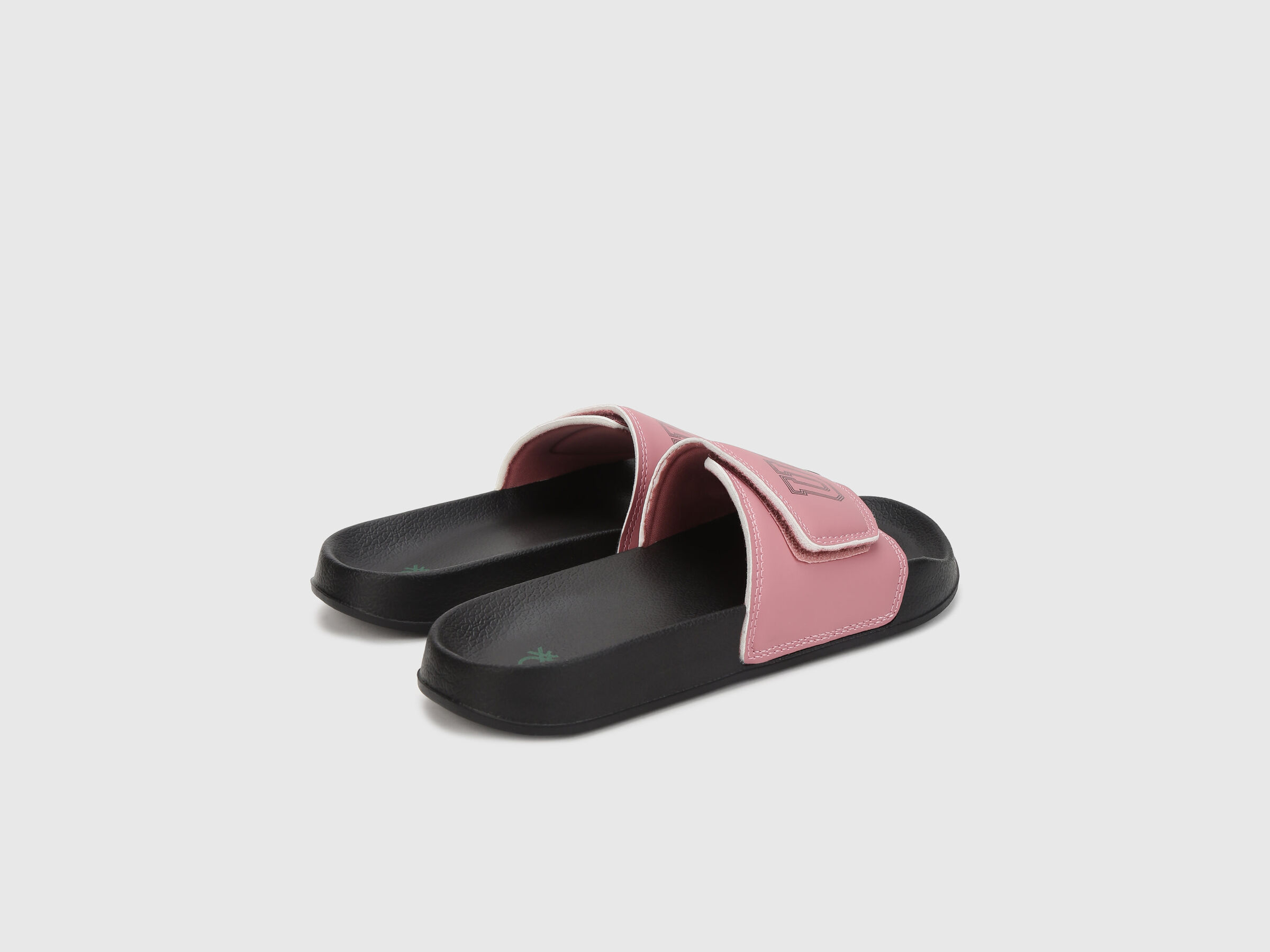 UCB VELCRO SLIDE image number 2