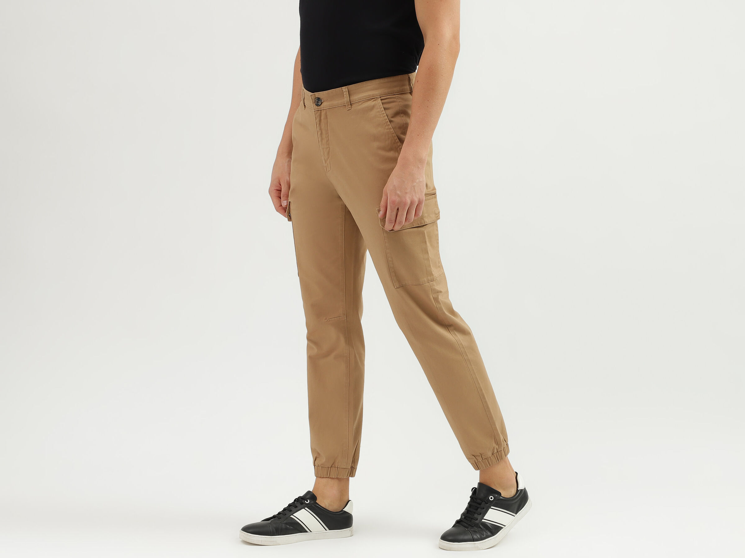 COTTON WASHED CARGO JOGGER image number 1