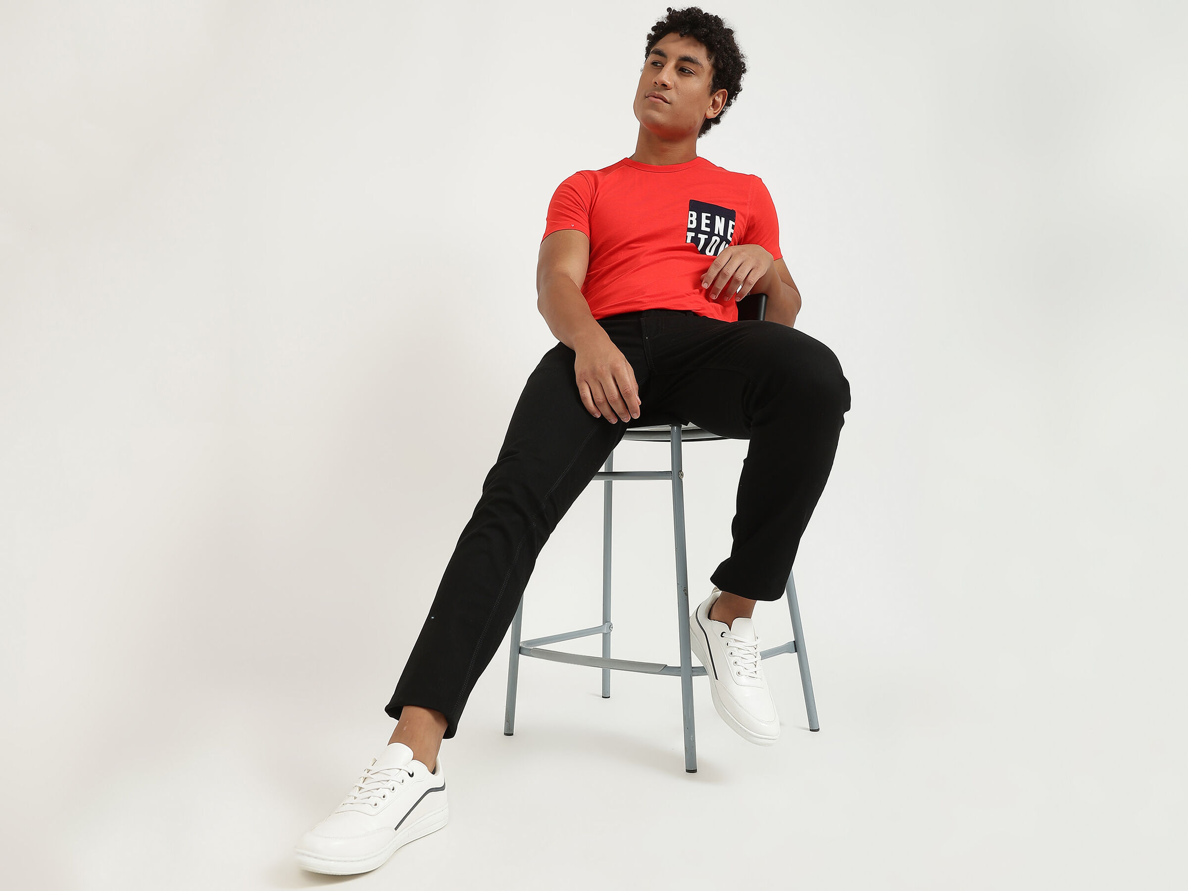 SKINNY FIT BASIC HI IQ BLACK JEANS image number 5