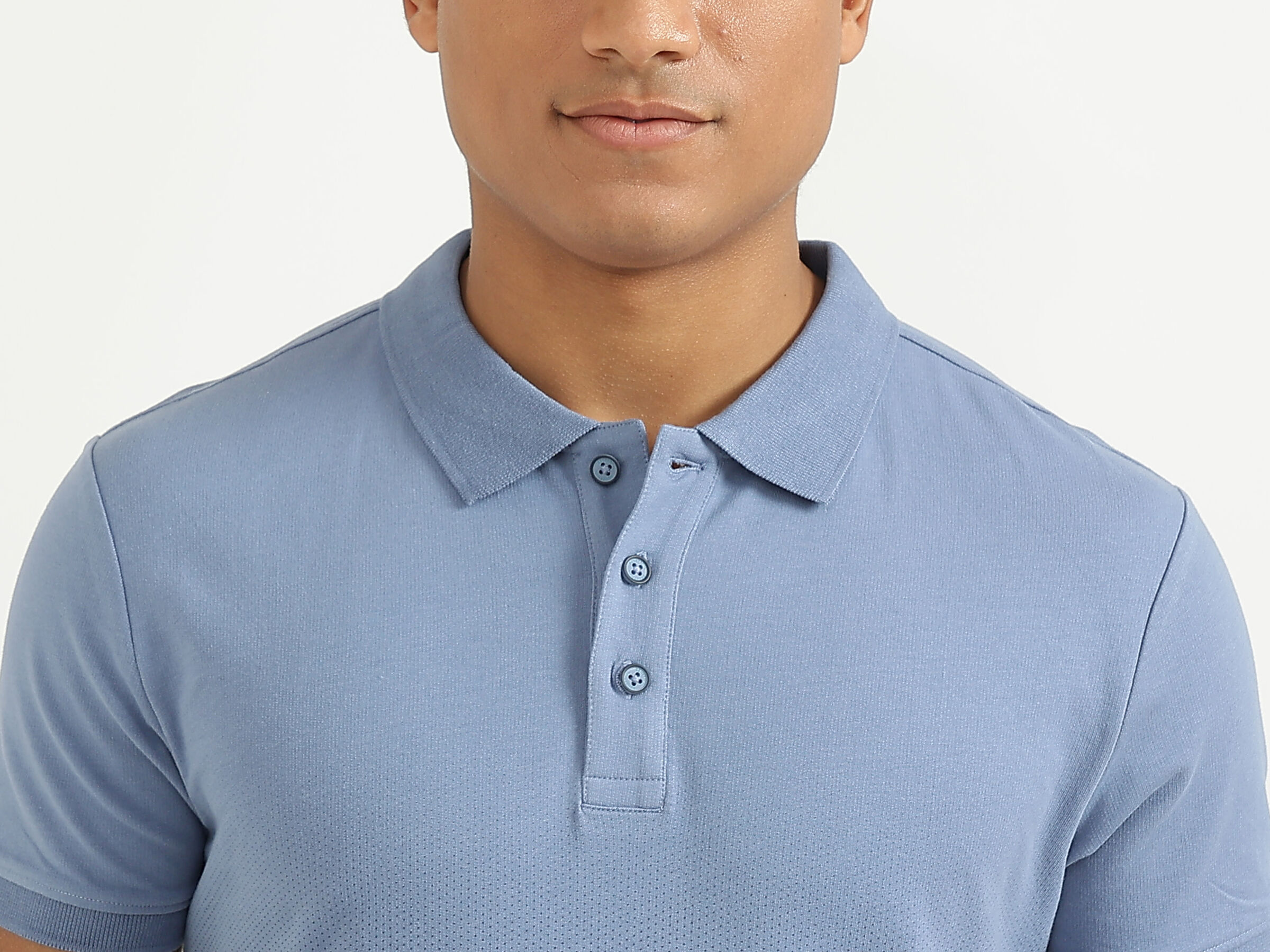 DOTTED BRANDED POLO image number 4