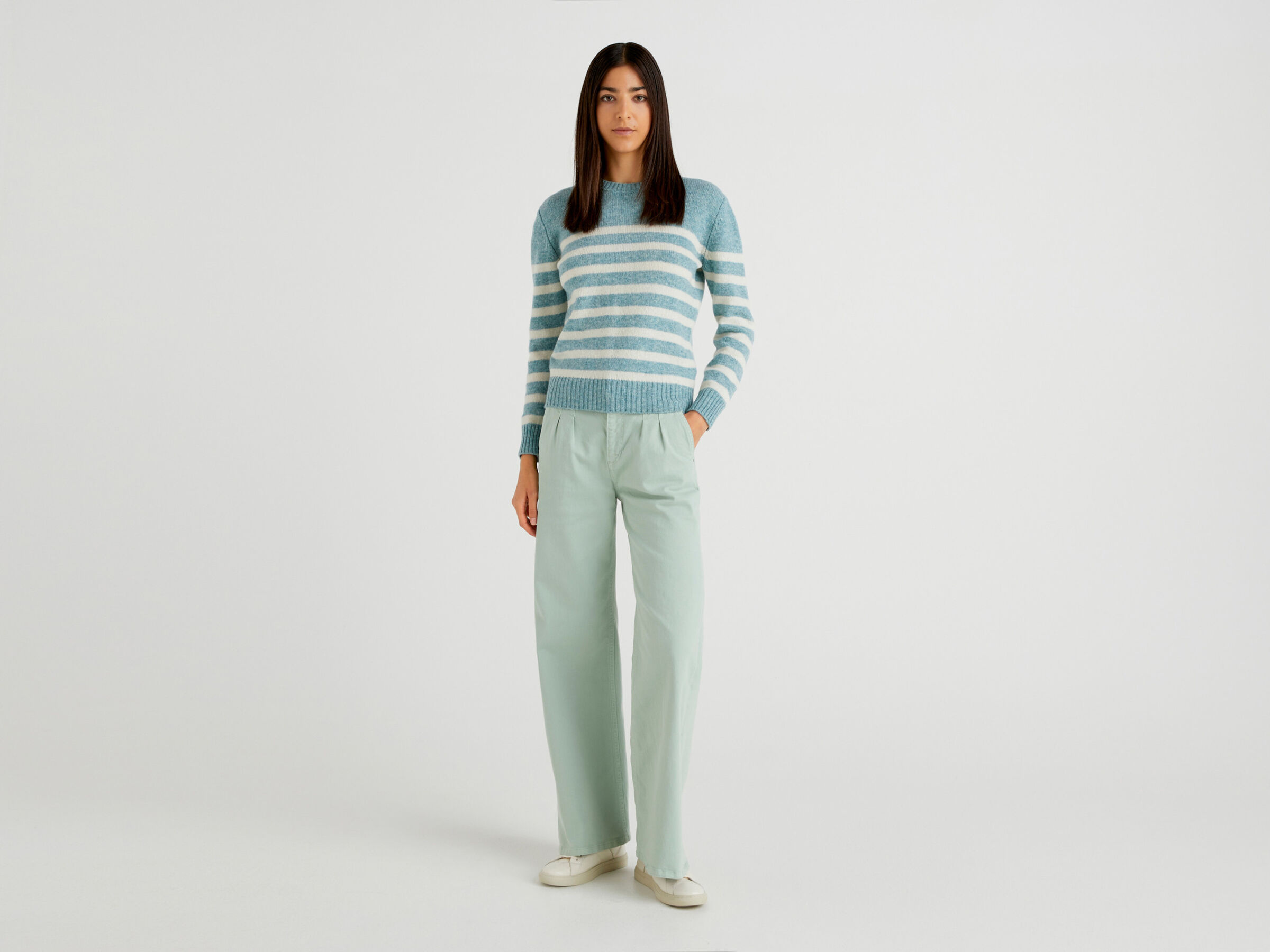 FLARED EASY DENIM WHITE image number 2