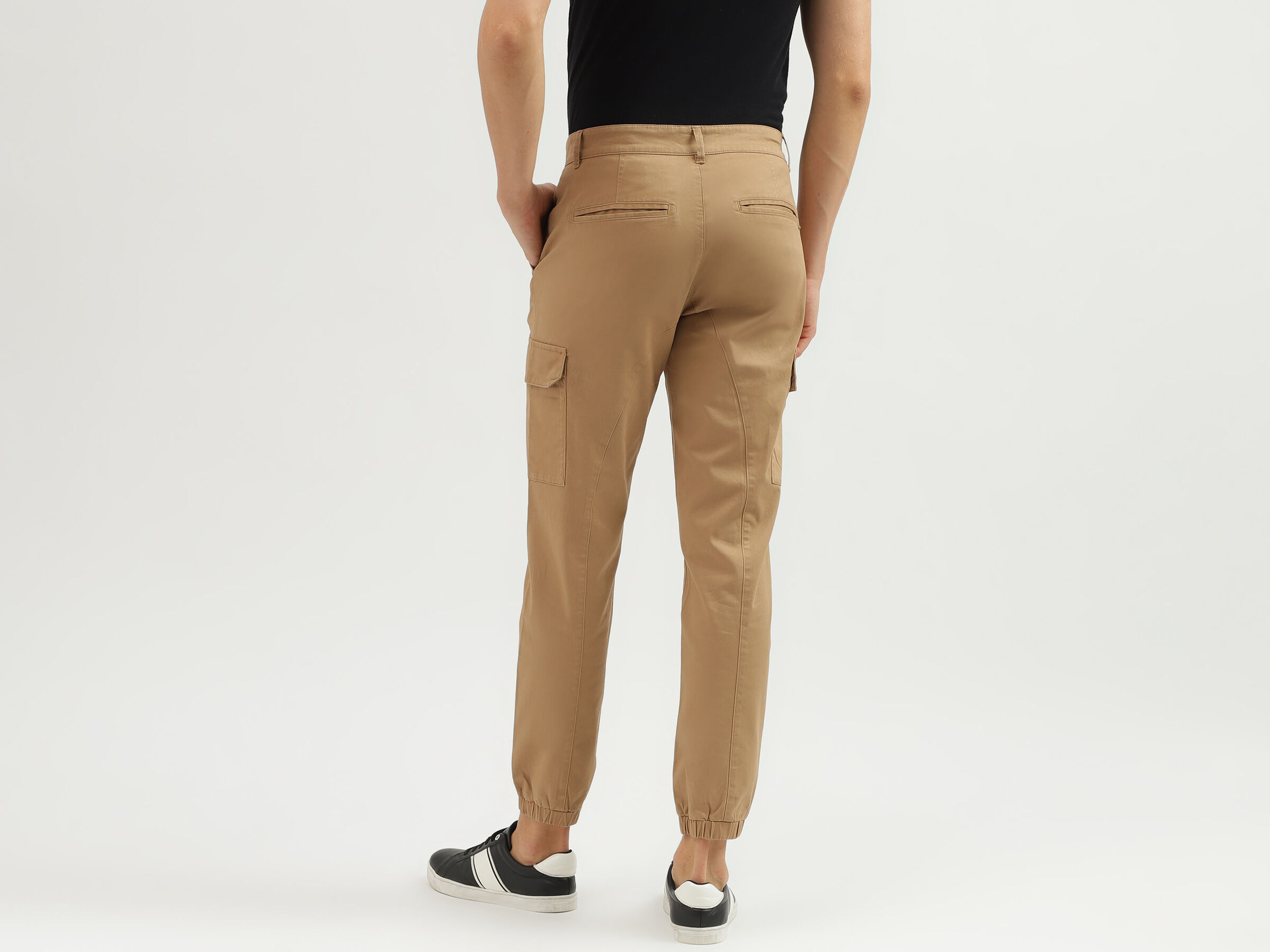 COTTON WASHED CARGO JOGGER image number 2