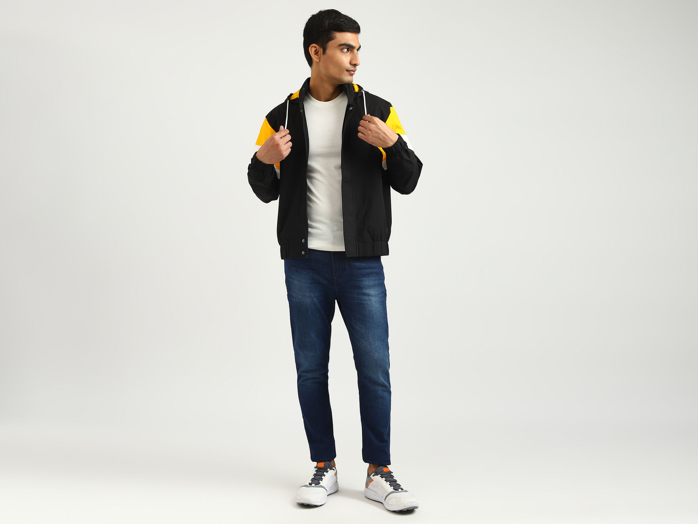 RAGLAN SLEEVE COLOR BLOCK JACKET image number 3