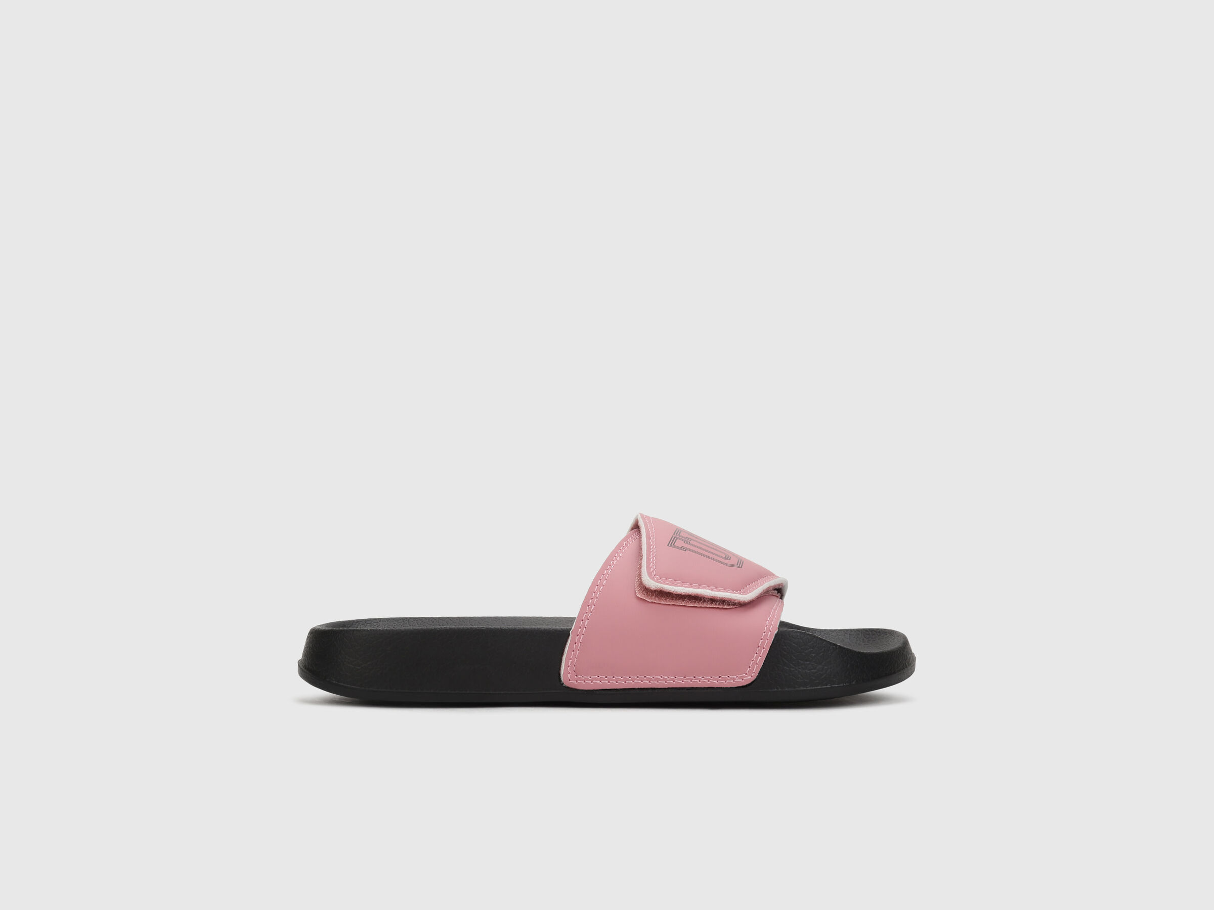 UCB VELCRO SLIDE image number 0