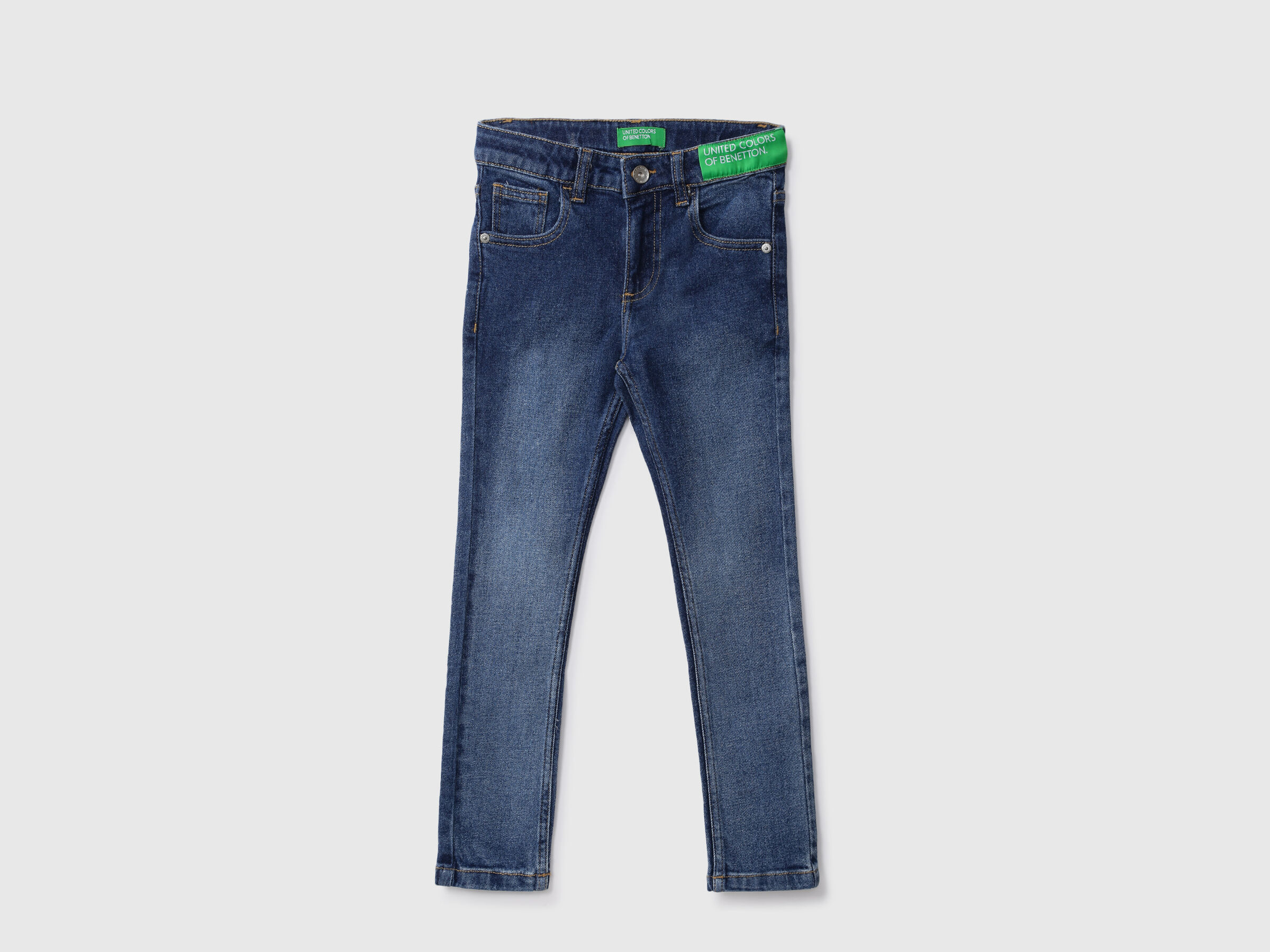 SKINNY DENIM WITH BRANDING AT WAIST image number 0