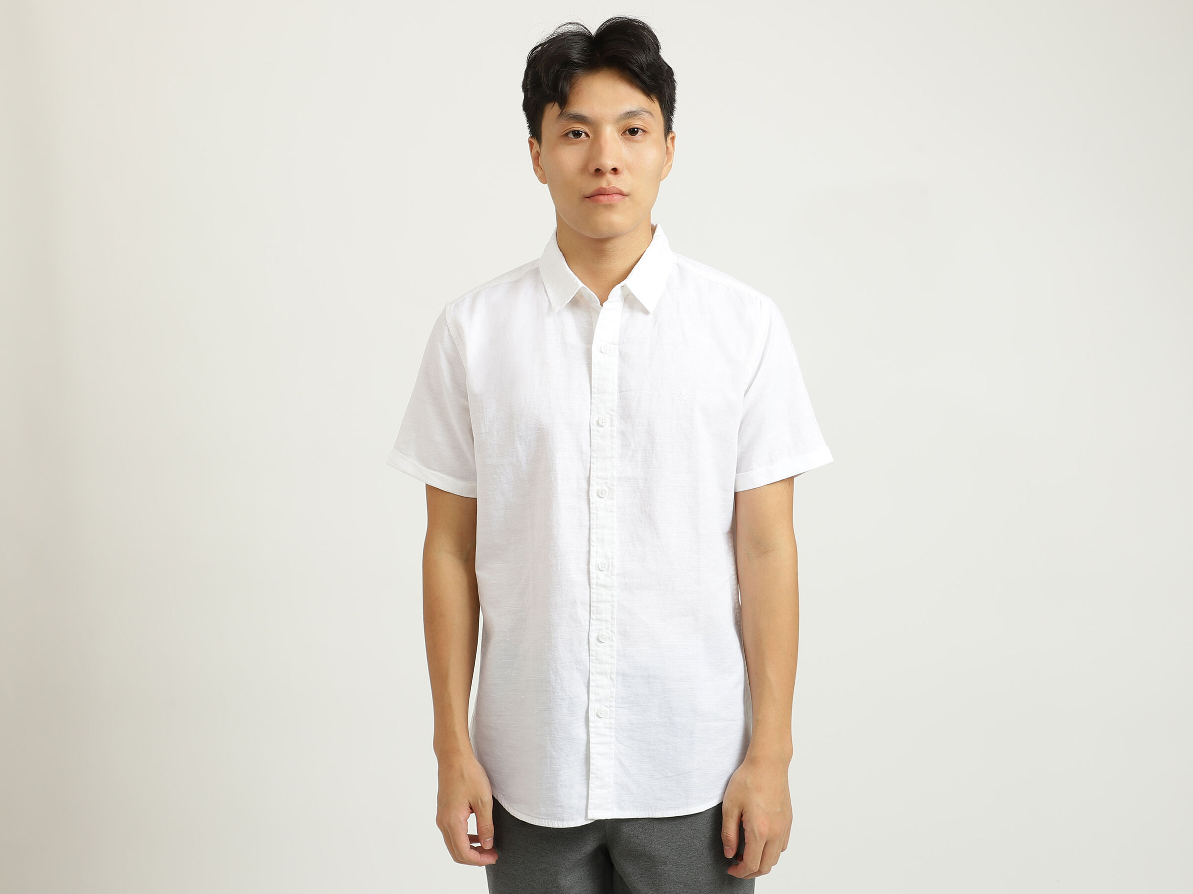 Half Sleeve Linen Regular Collar Shirt image number 0