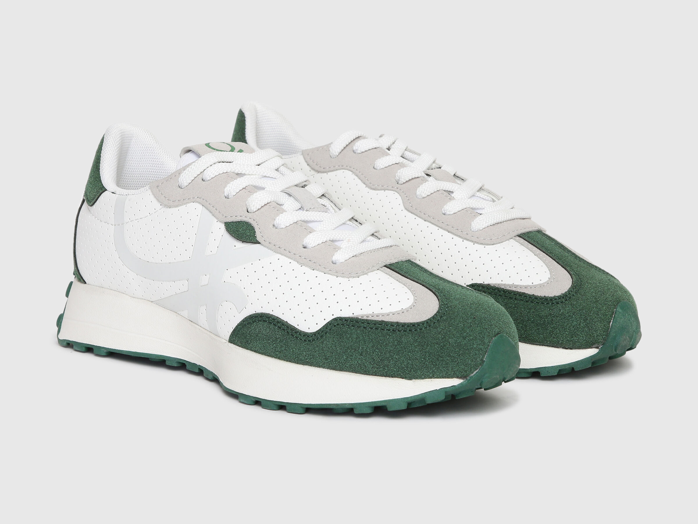 Classic Suede Sneaker image number 1