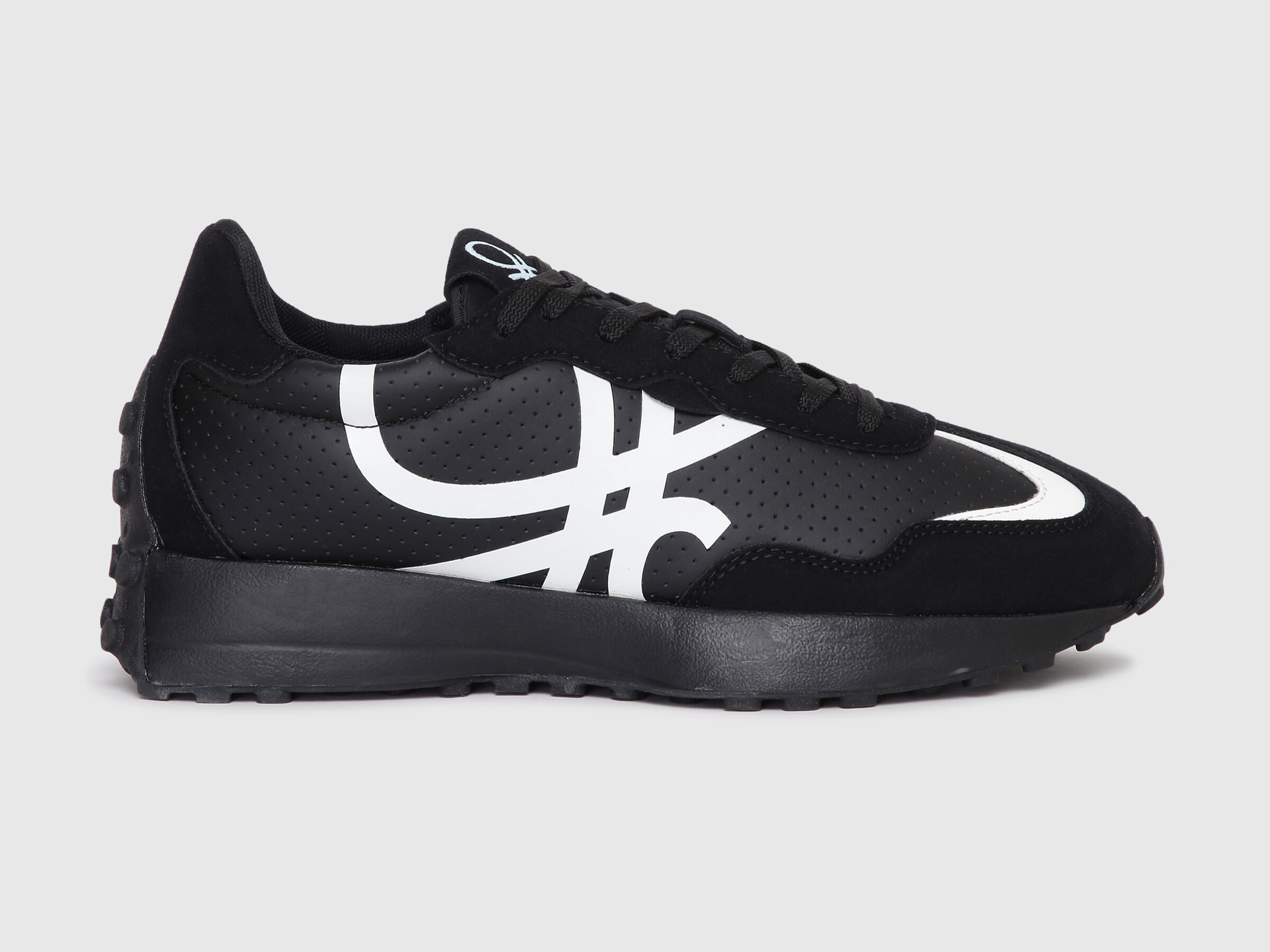 Classic Suede Sneaker image number 0