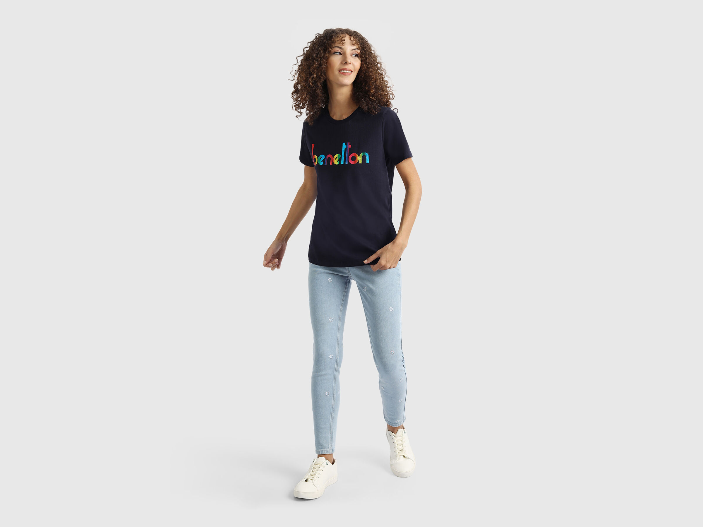 Iconic T-Shirt with Benetton Text image number 4