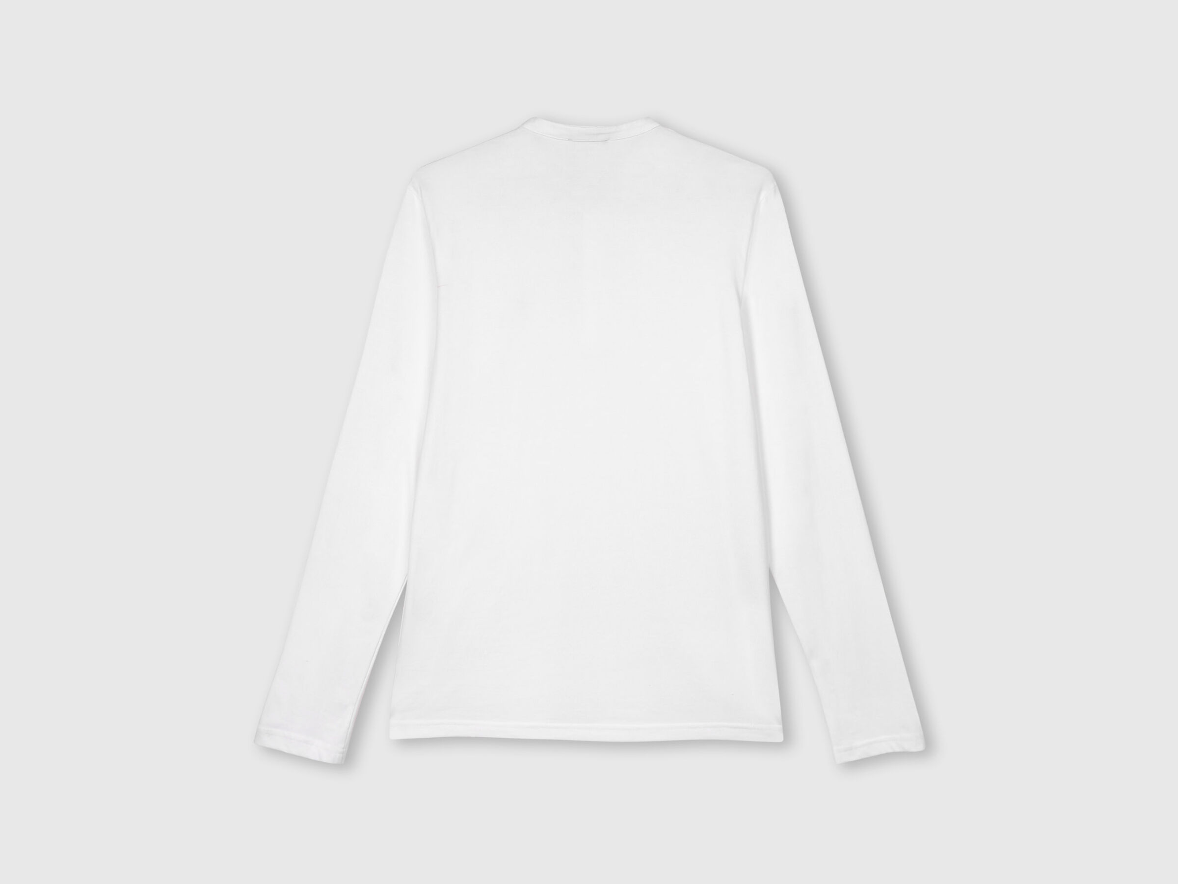 Full Sleeve Solid Henley Collar T Shirt image number 6