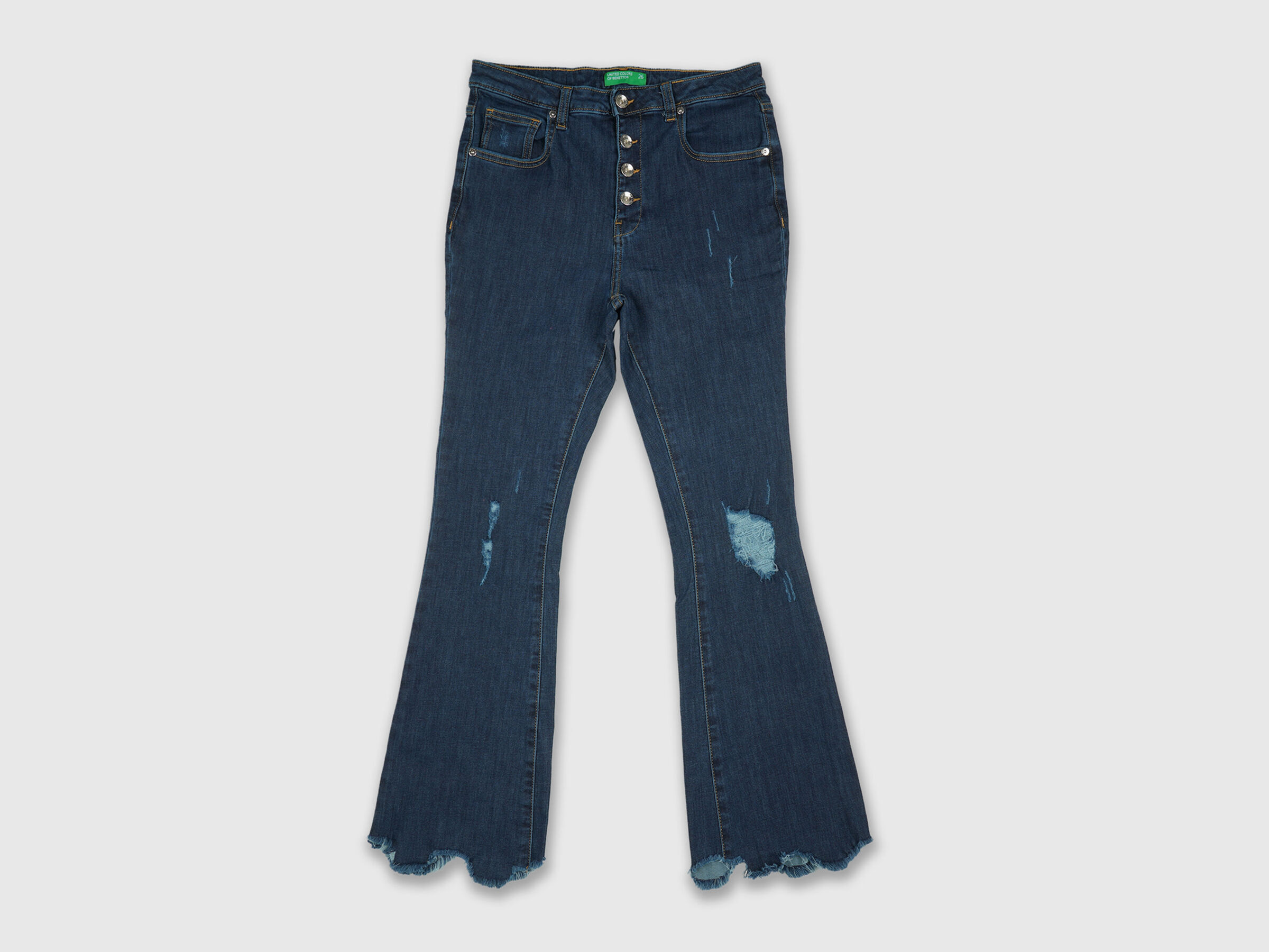 Bootcut With Damaging  And Fraying image number 6