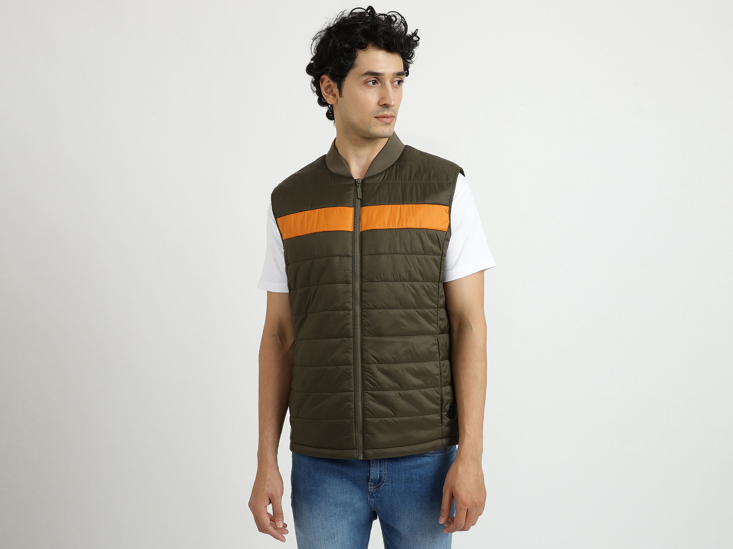 COLOR BLOCK GILET PUFFER JACKET image number 0